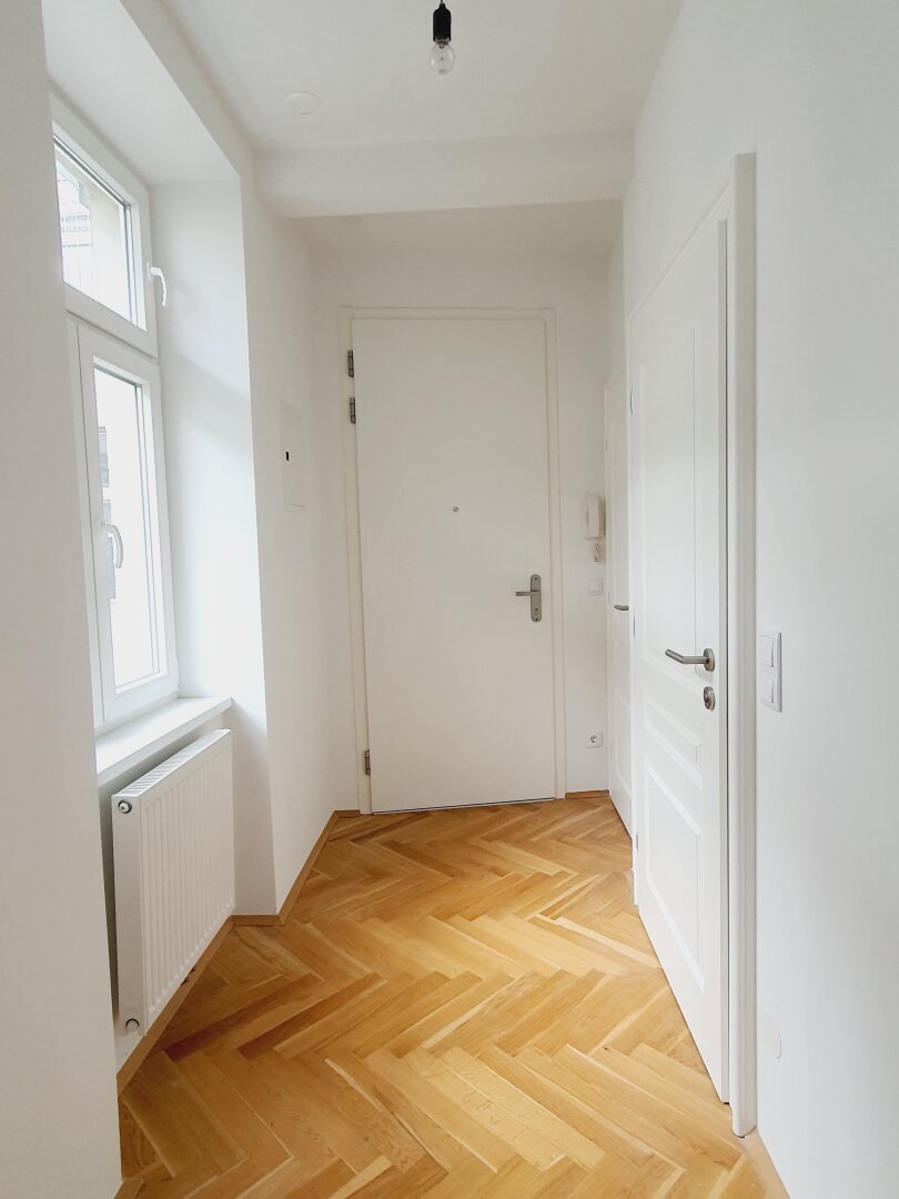 ERSTBEZUG Top sanierter Altbau im 3. Liftstock