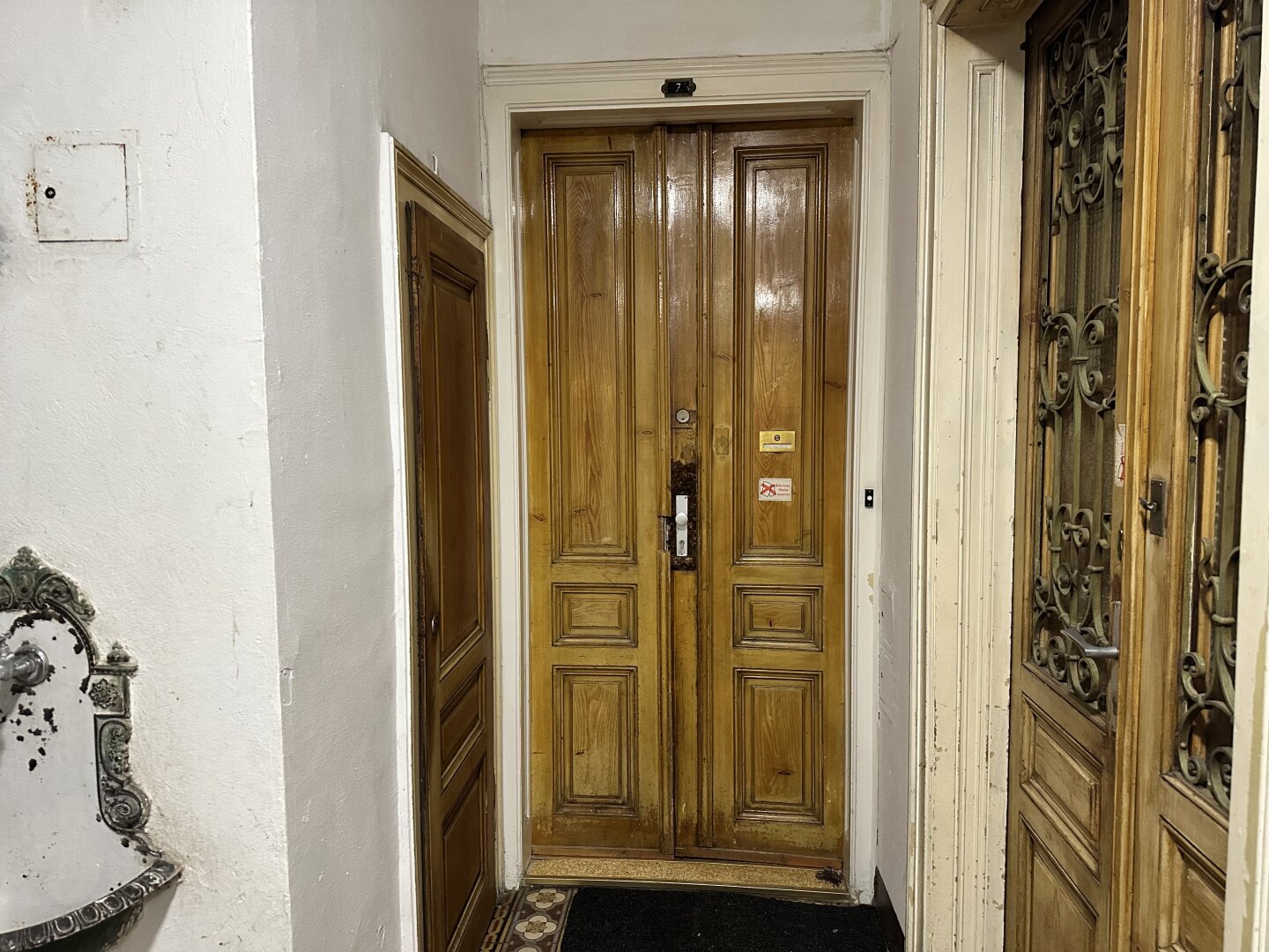WOHNUNG ZUM SANIEREN - 2,5 Zimmer im HOCHPARTERRE