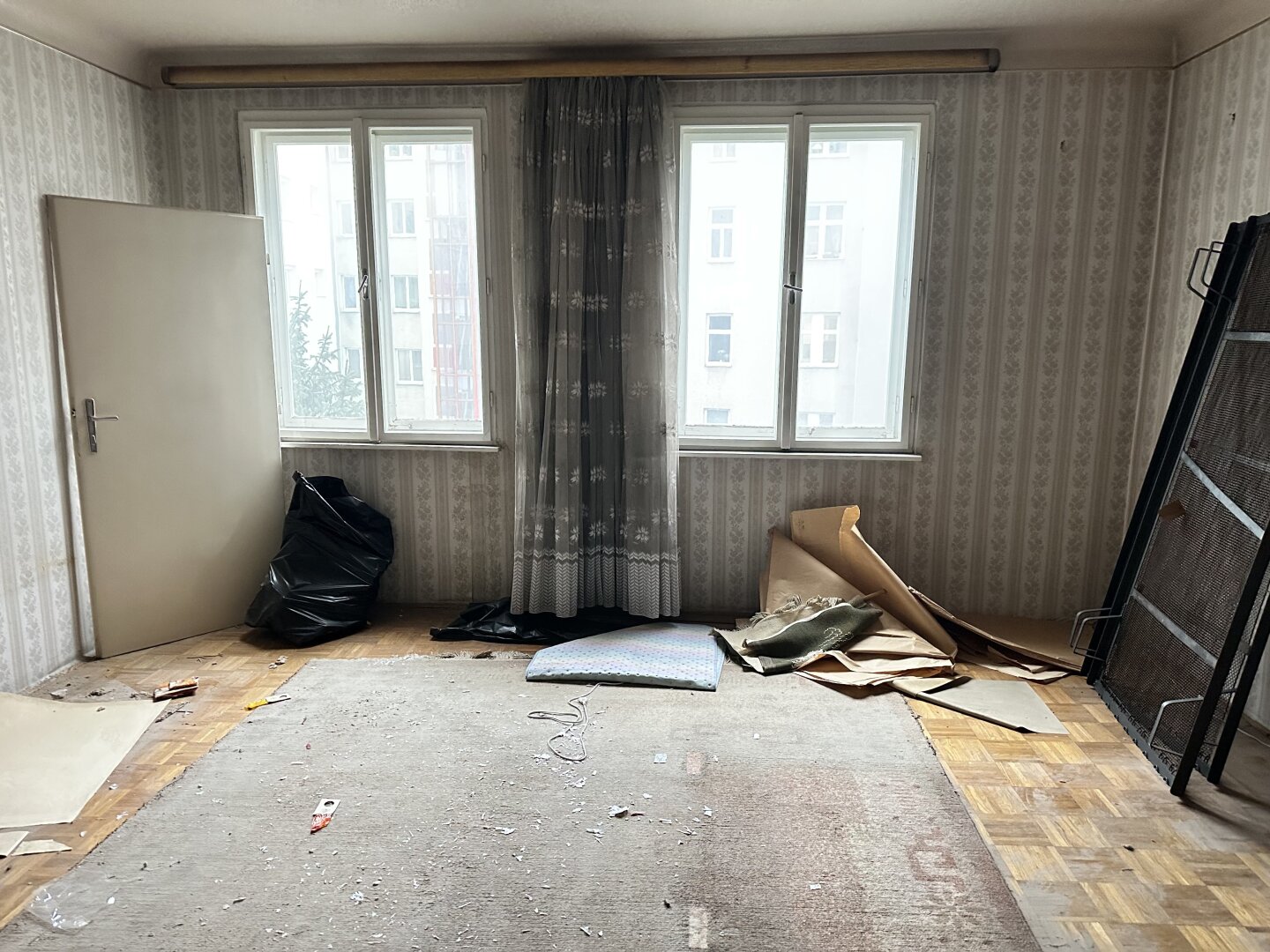 UNSANIERTE 4 ZIMMER NEUBAUWOHNUNG BEIM SONNWENDVIERTEL