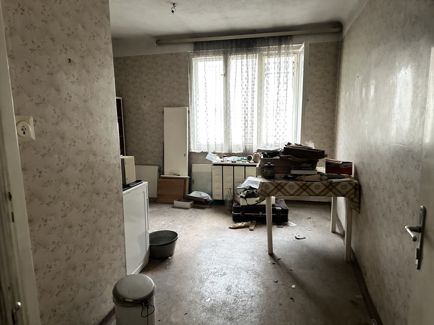 UNSANIERTE 4 ZIMMER NEUBAUWOHNUNG BEIM SONNWENDVIERTEL