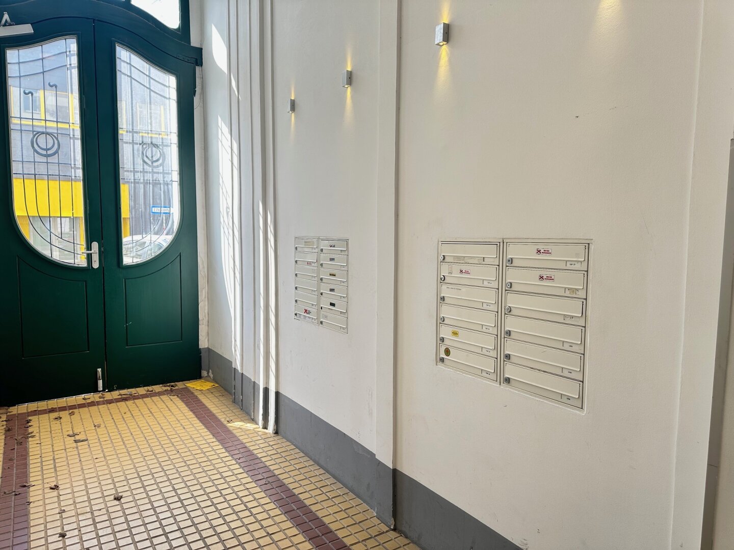 Sanierte 2 Zimmer Wohnung mit stabiler Miete - Investoren oder Eigennutzer möglich