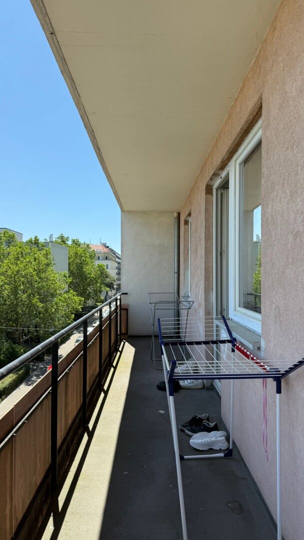2,5 Zimmer Neubauwohnung mit toller Loggia am Friesenplatz - befristet vermietet - FREIMACHBAR