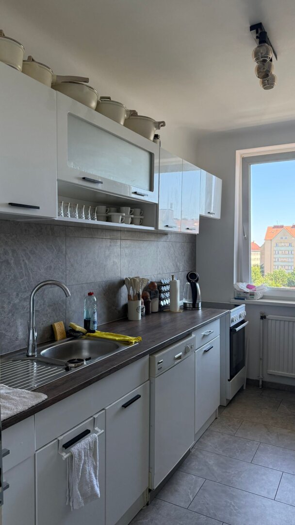 2,5 Zimmer Neubauwohnung mit toller Loggia am Friesenplatz - befristet vermietet - FREIMACHBAR