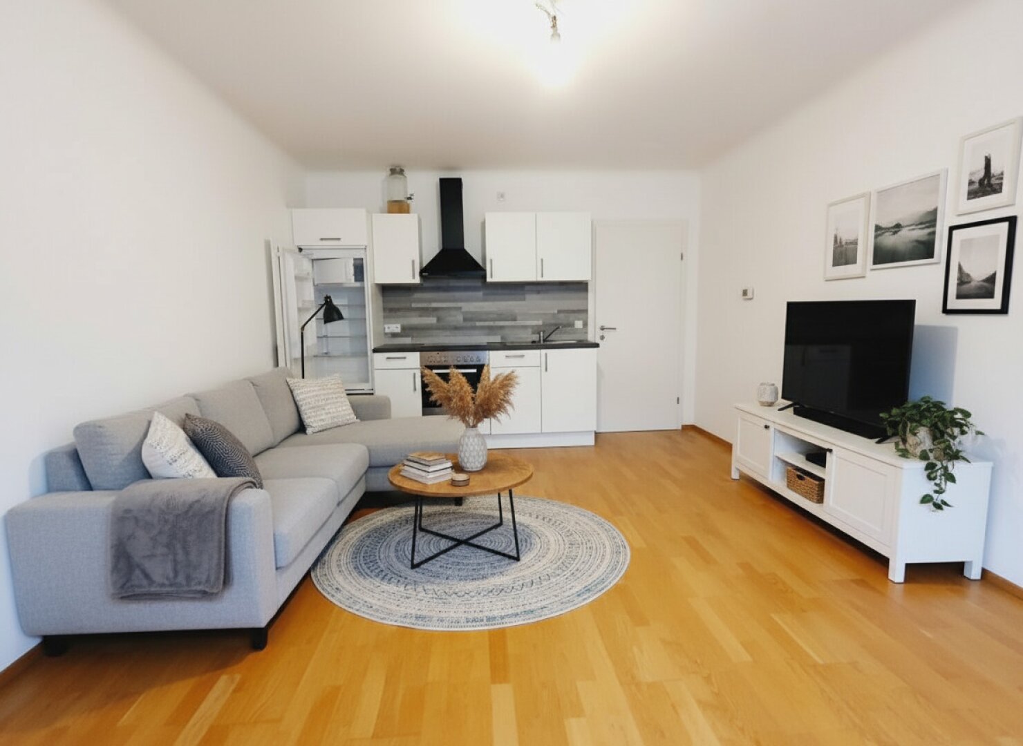 Top sanierter Neubau 3 Zimmer 4.Liftstock - ruhige Lage