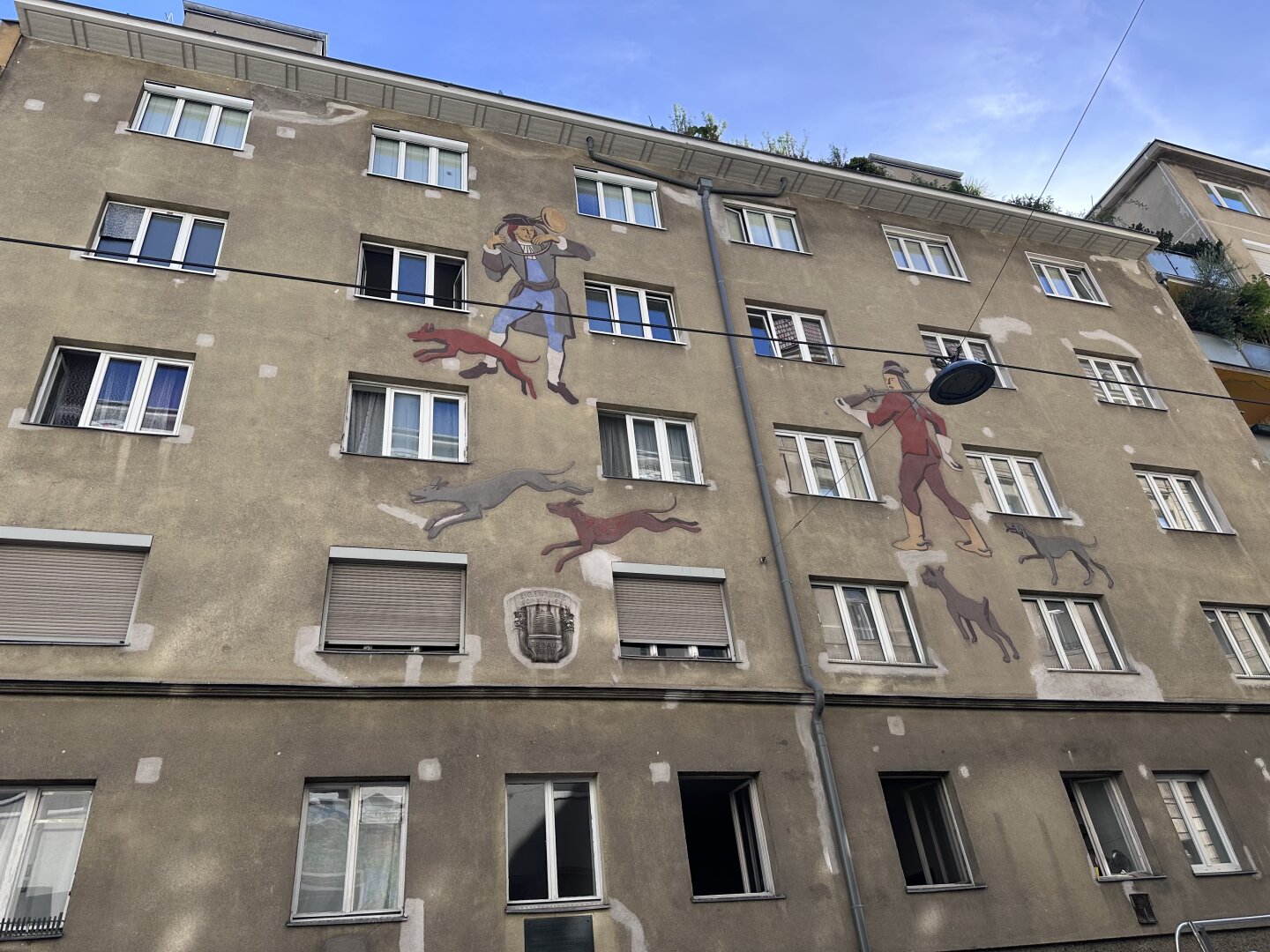 3 ZIMMER STADTWOHNUNG - FREIER MIETZINS - WG MÖGLICH - STELLPLATZ ANMIETBAR