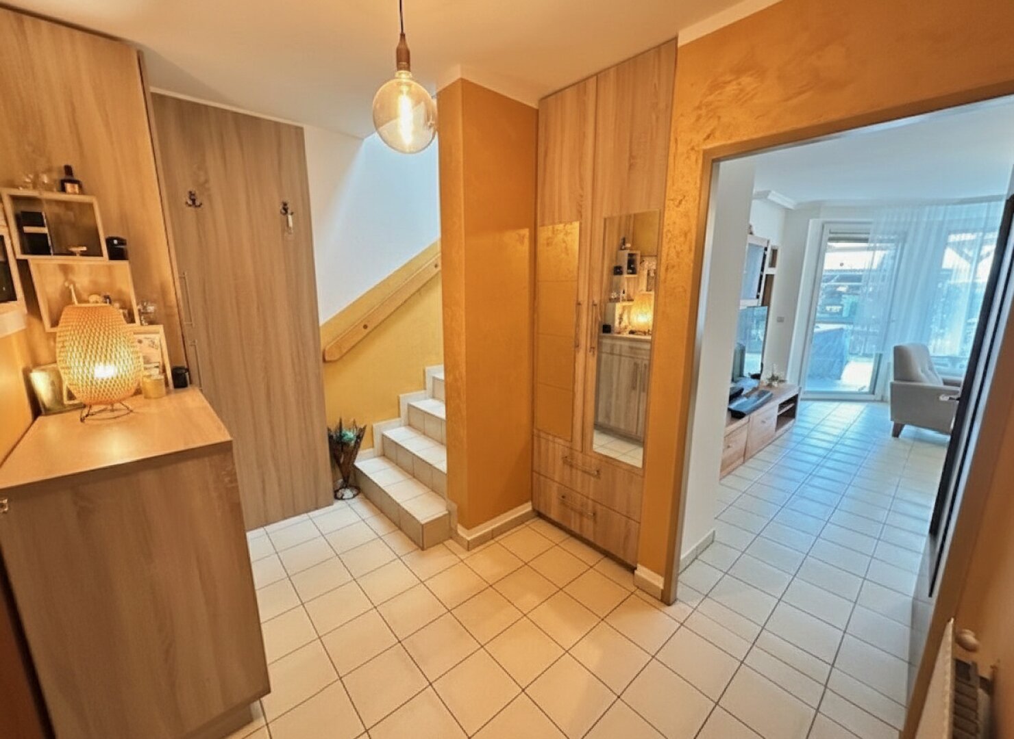 Modernes 4 Zimmer Reihenhaus mit Garten an der Stadtgrenze Wiens - Leopoldsdorf bei Wien