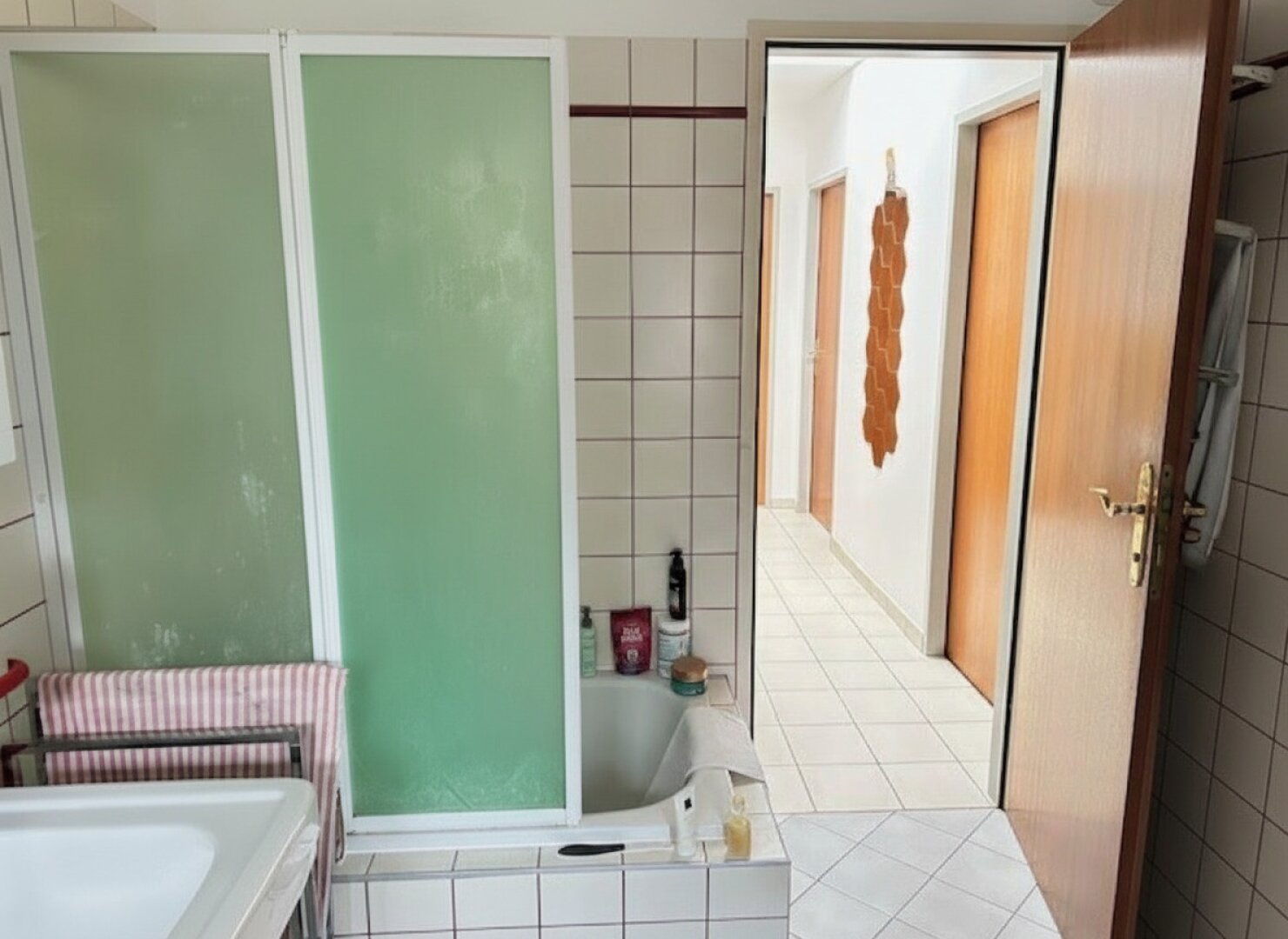Familienfreundliches 4 Zimmer Reihenhaus mit Garten an der Stadtgrenze Wiens - Leopoldsdorf bei Wien