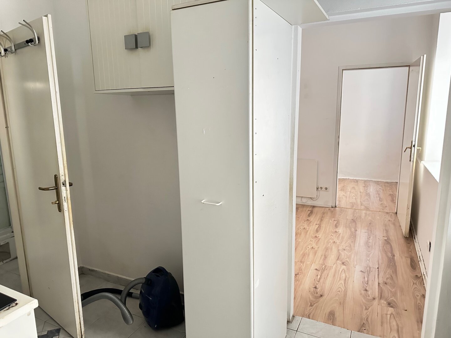 Renovierungsbedürftige helle Wohnung bei WU/MESSE/PRATER