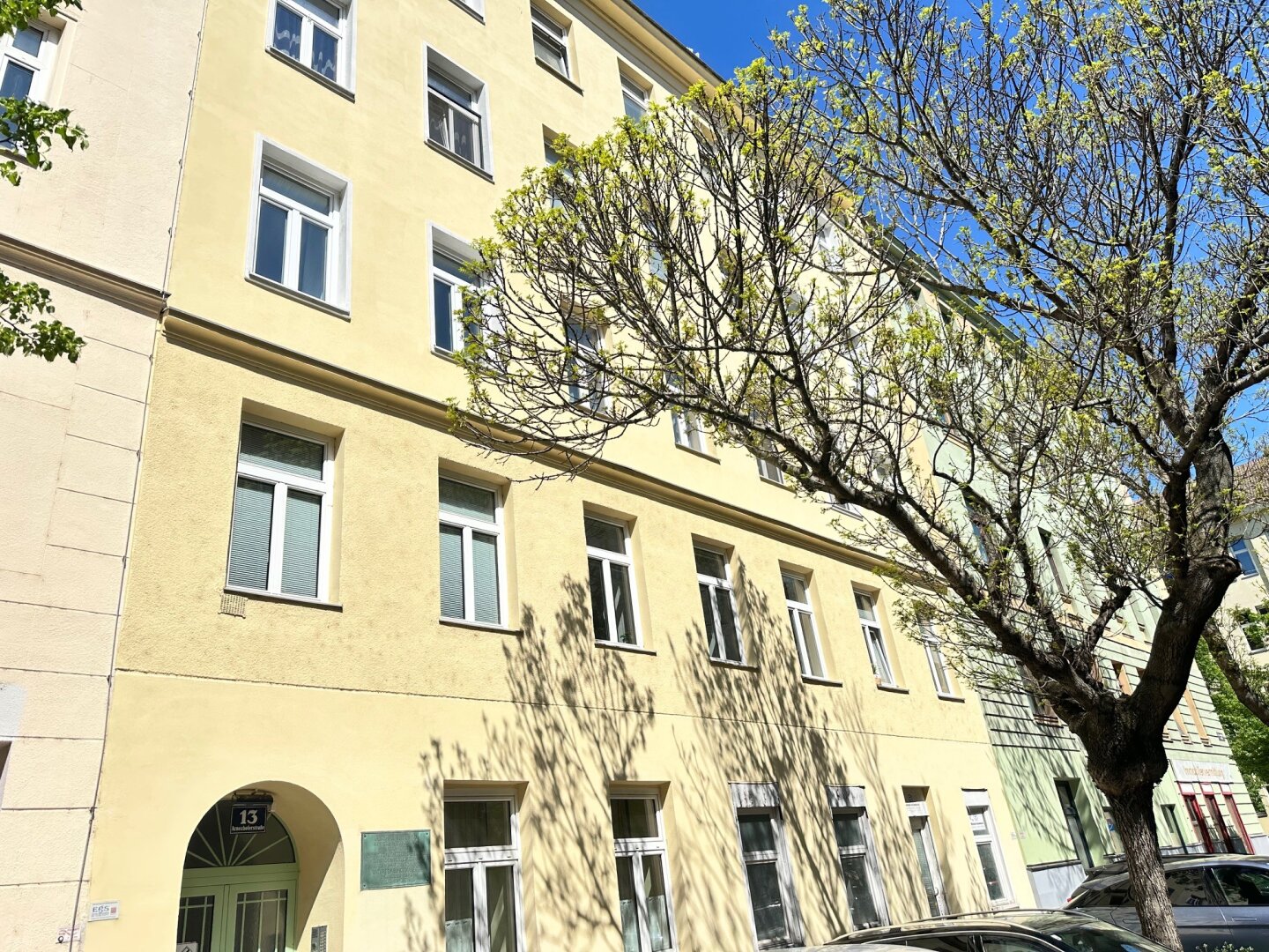 Renovierungsbedürftiges GESCHÄFTSLOKAL bei MESSE/PRATER