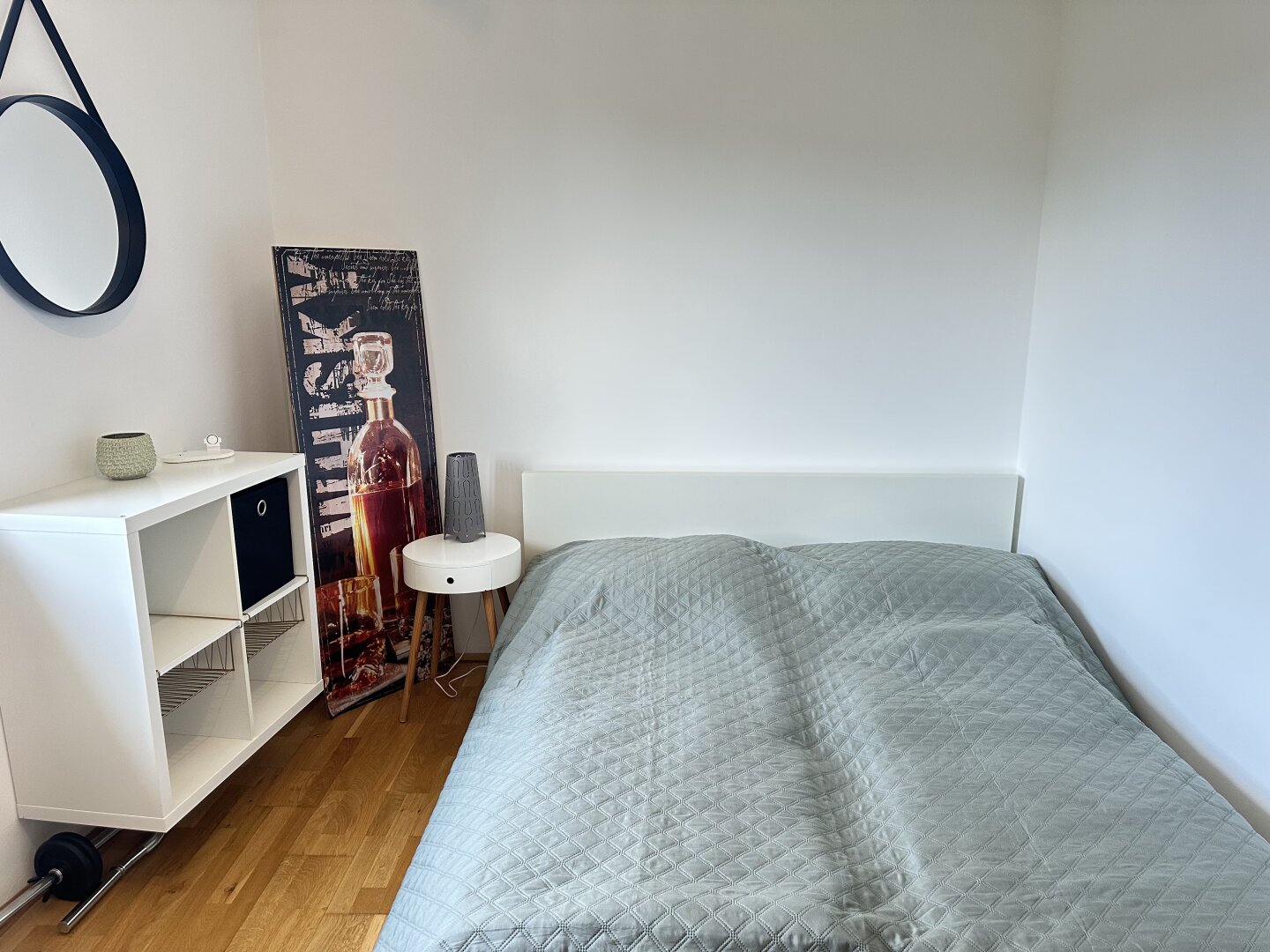 MODERNE HELLE MAISONETTE-WOHNUNG mit TIEFGARAGENSTELLPLATZ