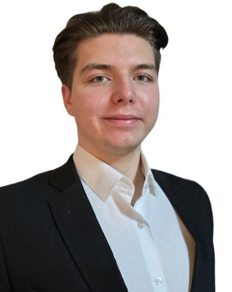 Foto von Herr Alexander Surulo