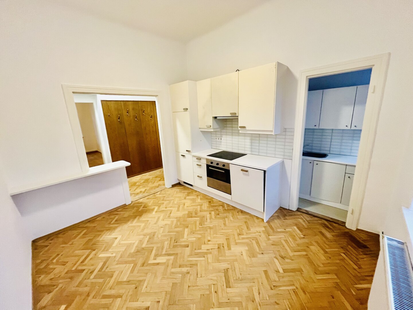 Büro mit Terrasse in zentraler Lage - ideal als Kanzlei -  zu vermieten