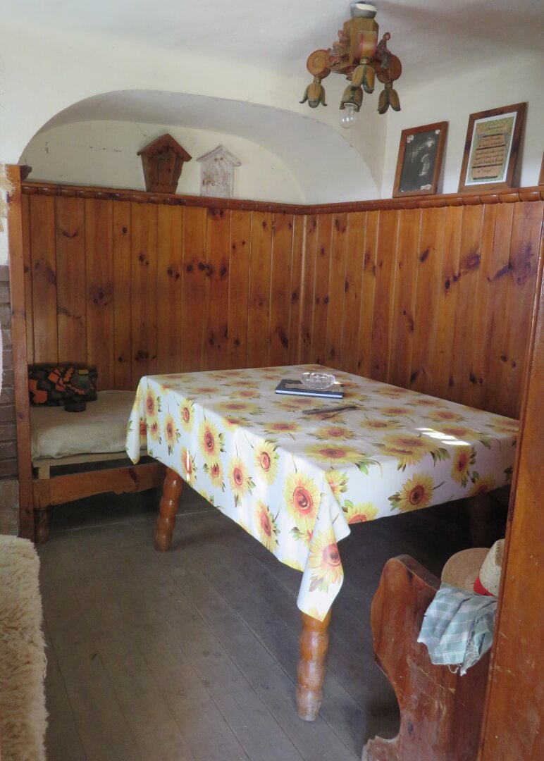 NEUER PREIS - Einmalige Gelegenheit - Weinkeller inkl. Weingarten