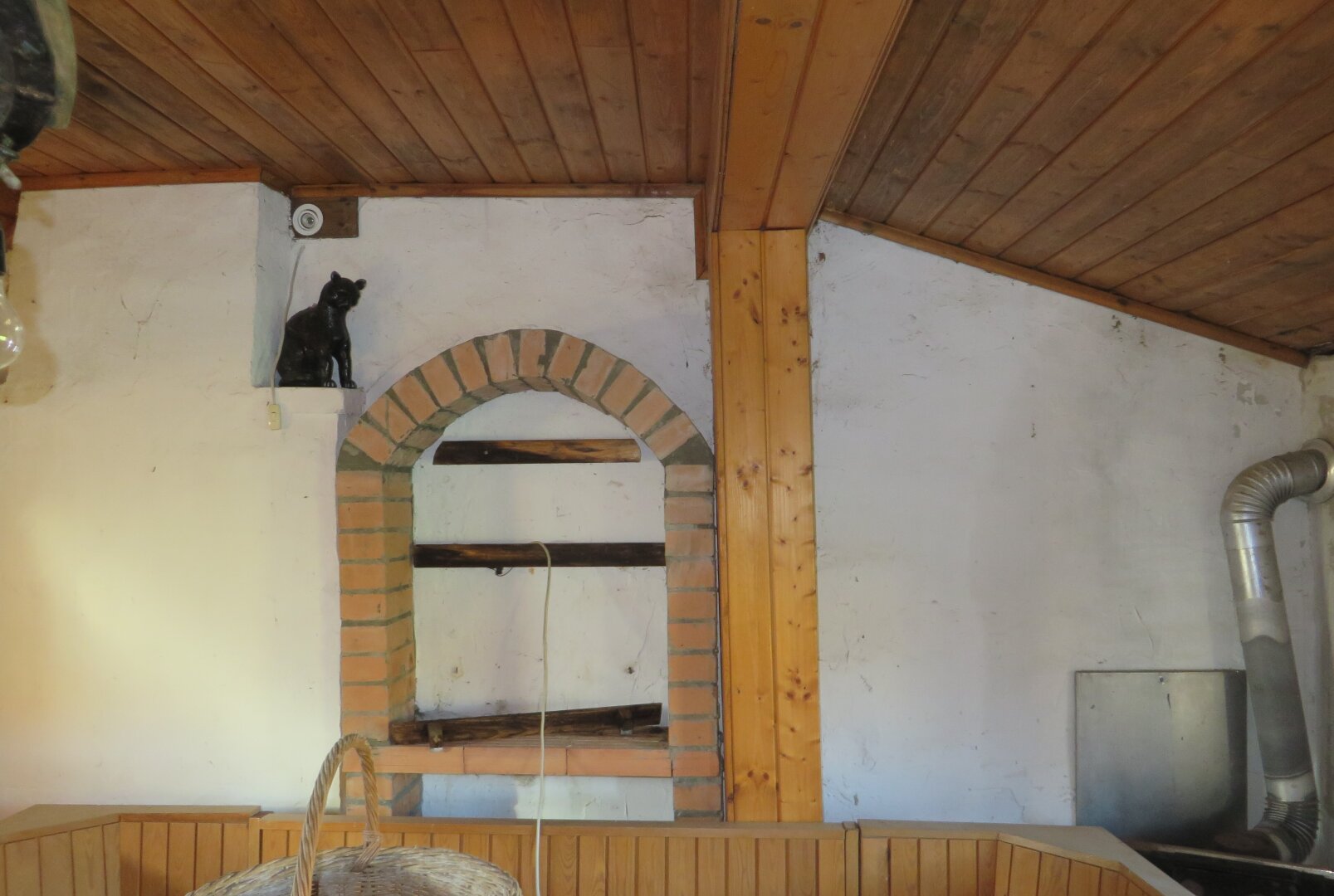 NEUER PREIS - Einmalige Gelegenheit - Weinkeller inkl. Weingarten