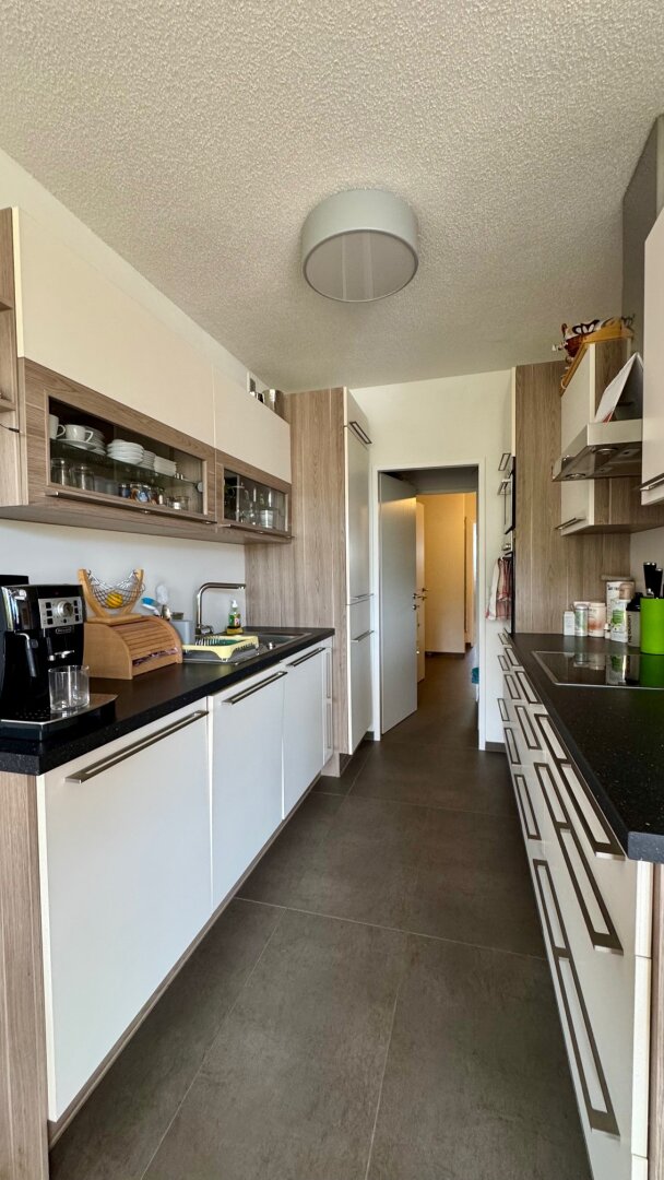 Top Lage - sehr helle und gepflegte 3 Zi. Wohnung mit Balkon in Ruhelage