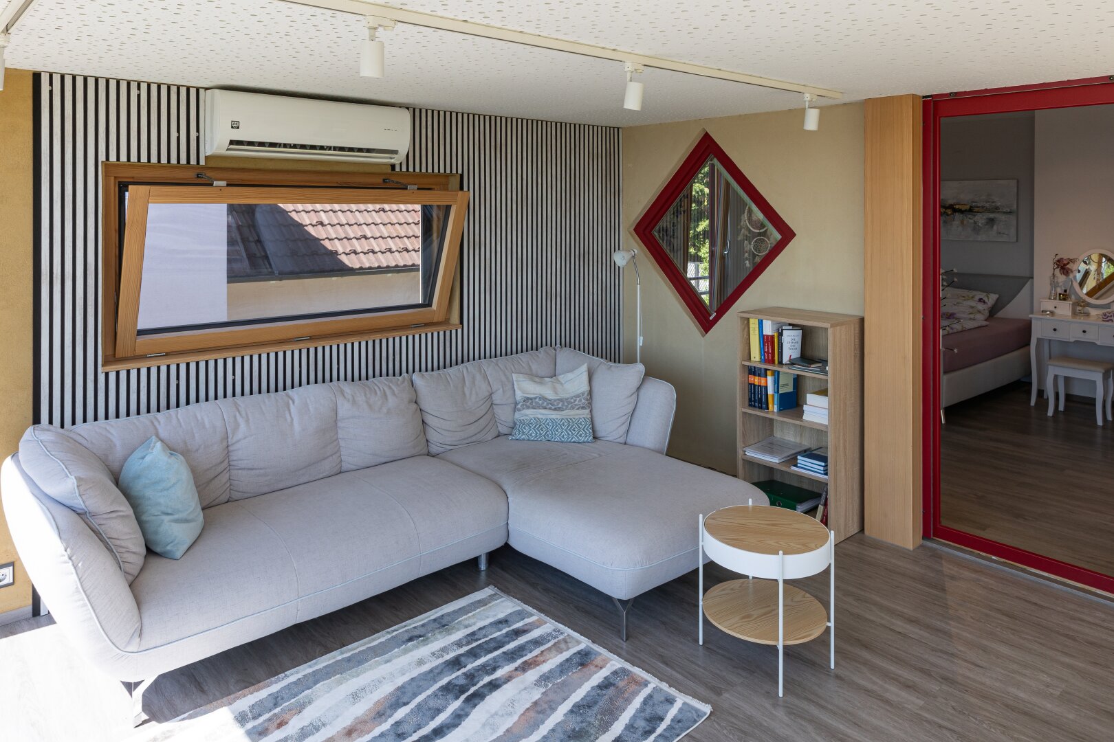 NEU AM MARKT: Exklusives Einfamilienhaus mit Wintergarten und Blick auf das Benediktinerstift Göttweig