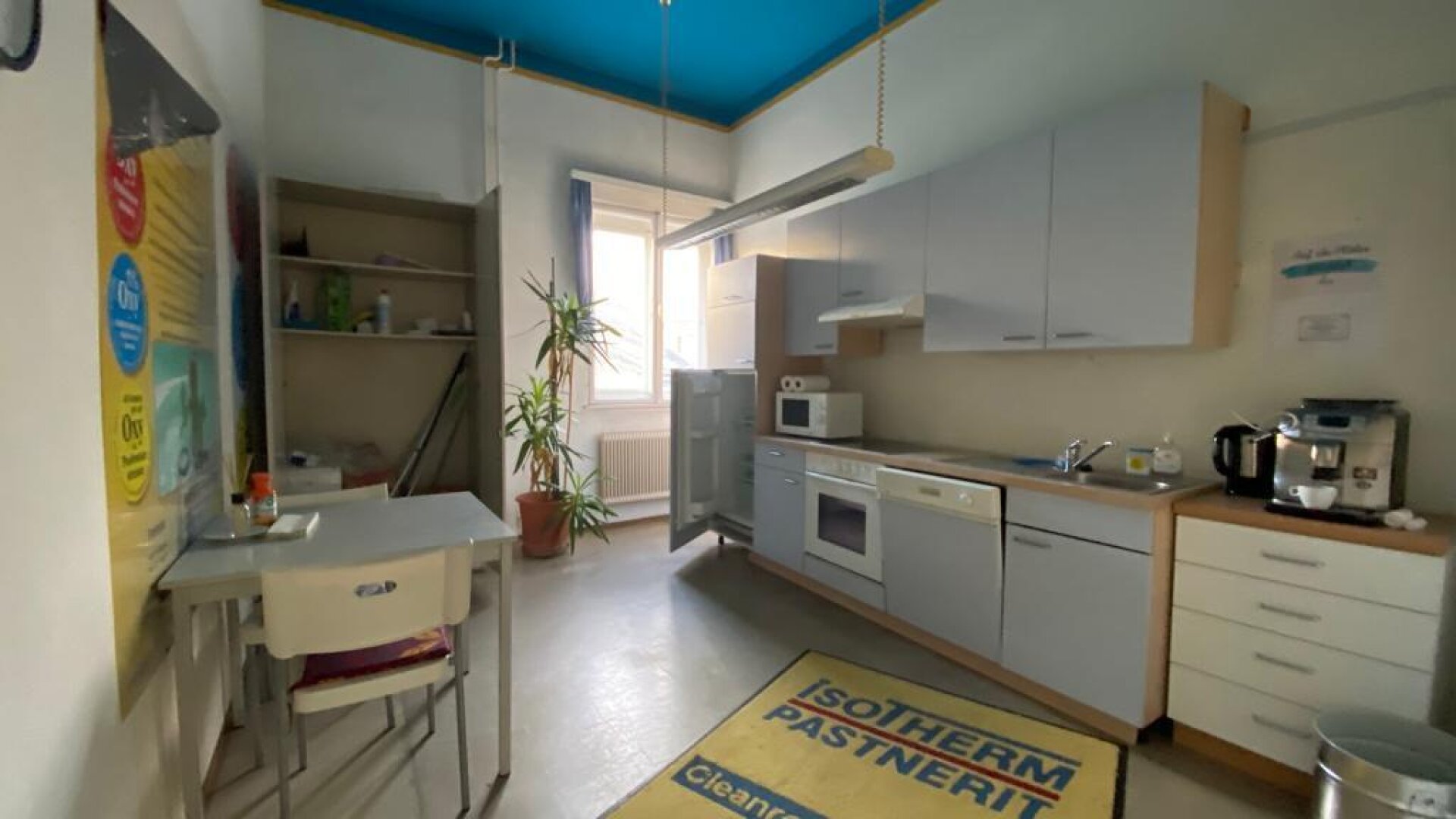 Gewerbeobjekt mit ca. 550m² (Büros, Lager) in guter Verkehrslage