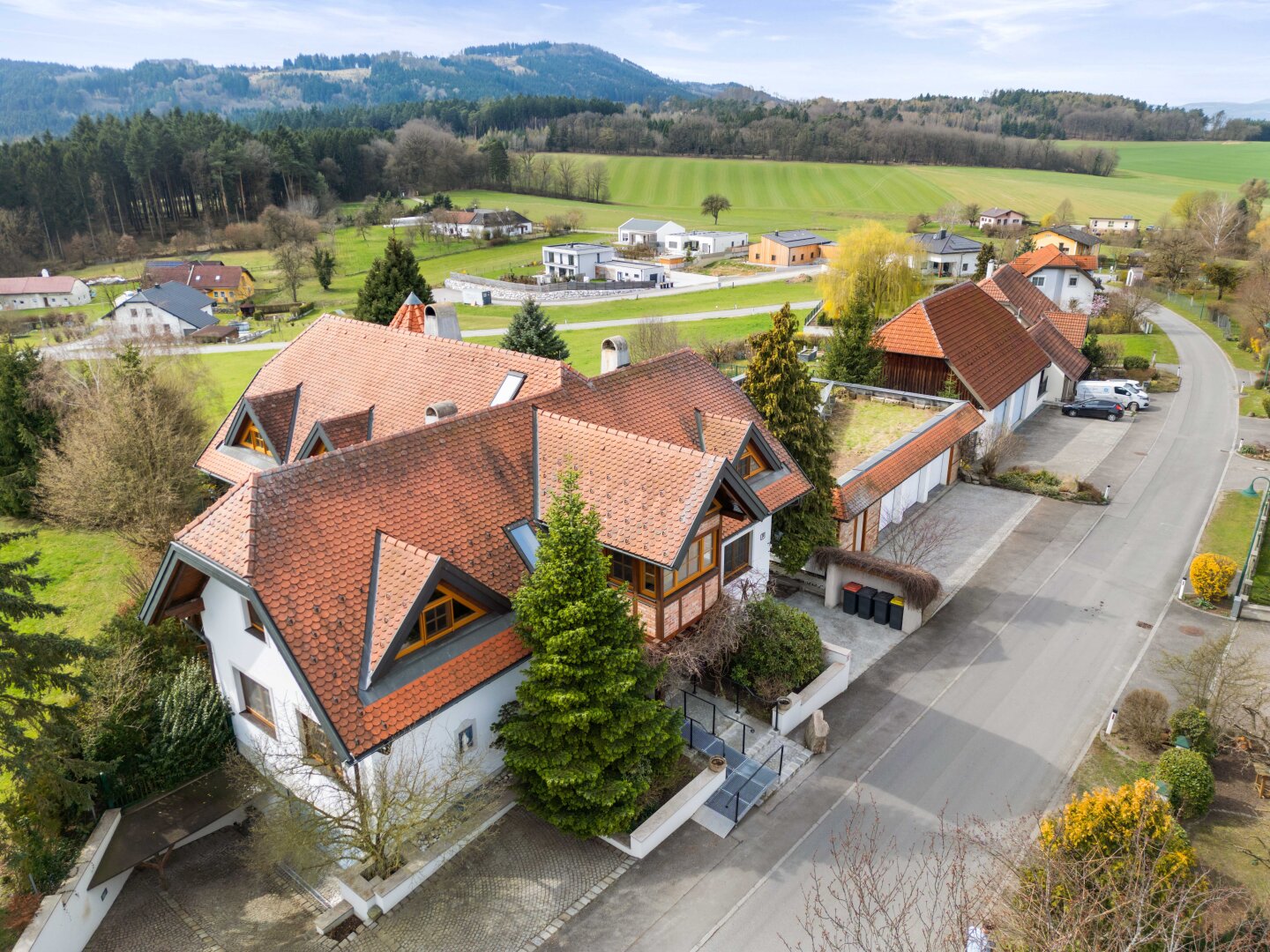 Wohntraum mit Eventstadl und XXL-Garage