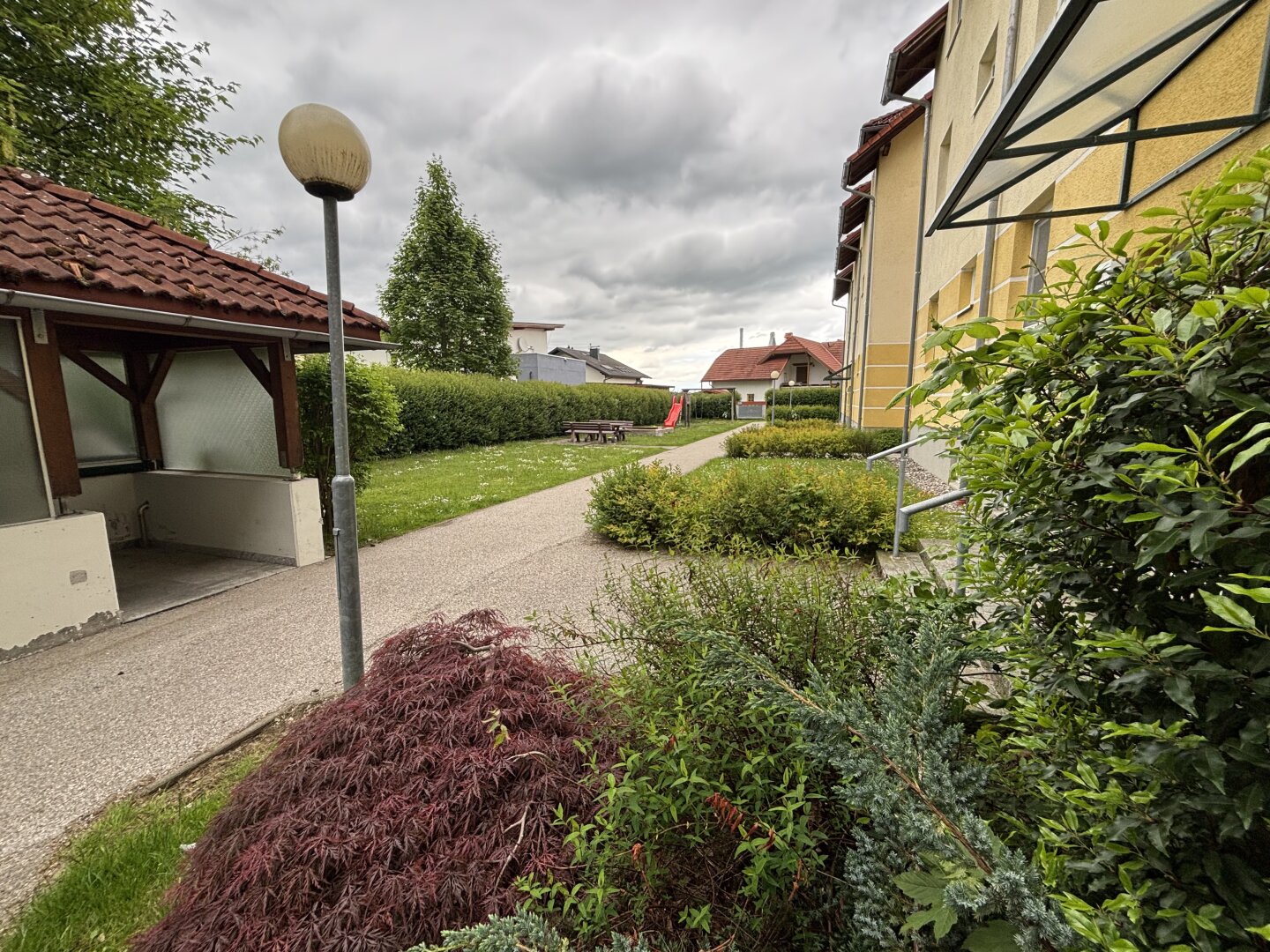 Sonnige 4-Zimmer-Familienwohnung mit Loggia und Traunsteinpanorama