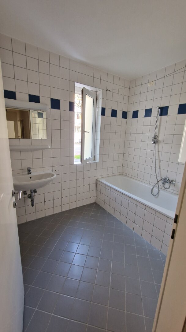 Vermietete 4 Zimmer Gartenwohnungen nähe Stadtpark Ried - 4,8% Rendite