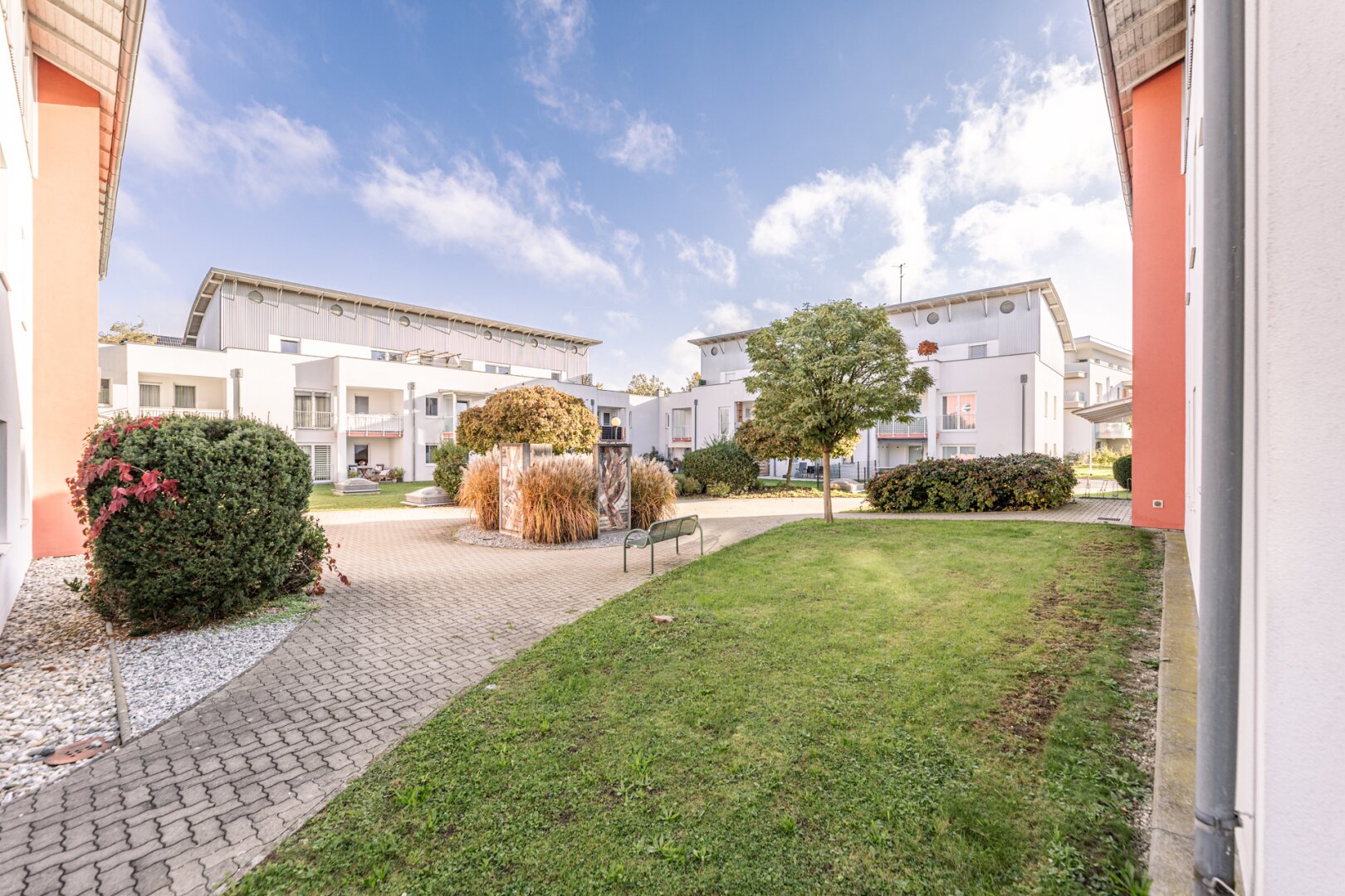 vermietete 4 Zimmer Anleger Gartenwohnung am Stadtpark Ried - Provisionsfrei