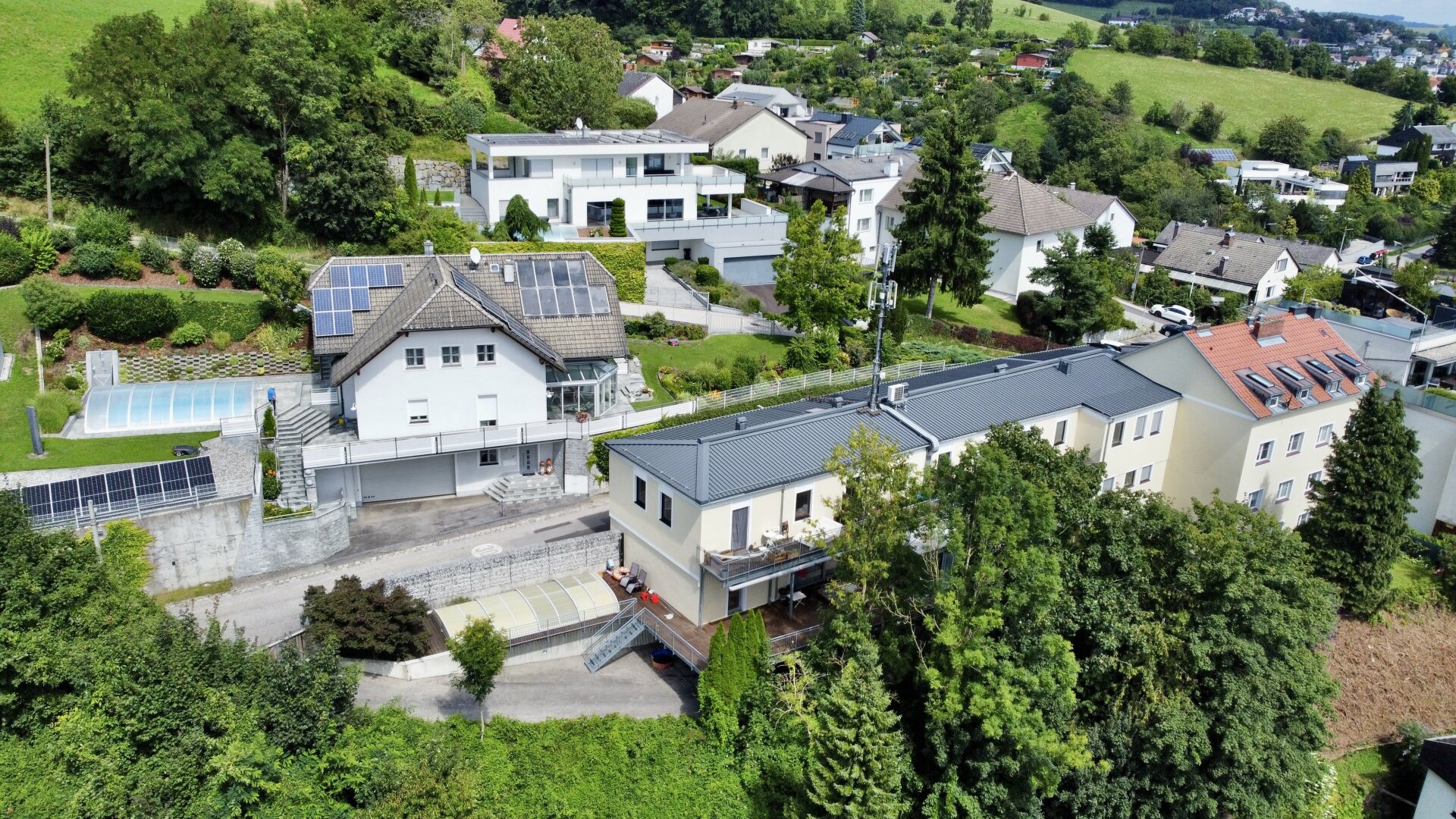 Freundliche 2-Zimmer Wohnung mit großem Balkon und Ausblick ins Grüne - Gründberghof Top 17