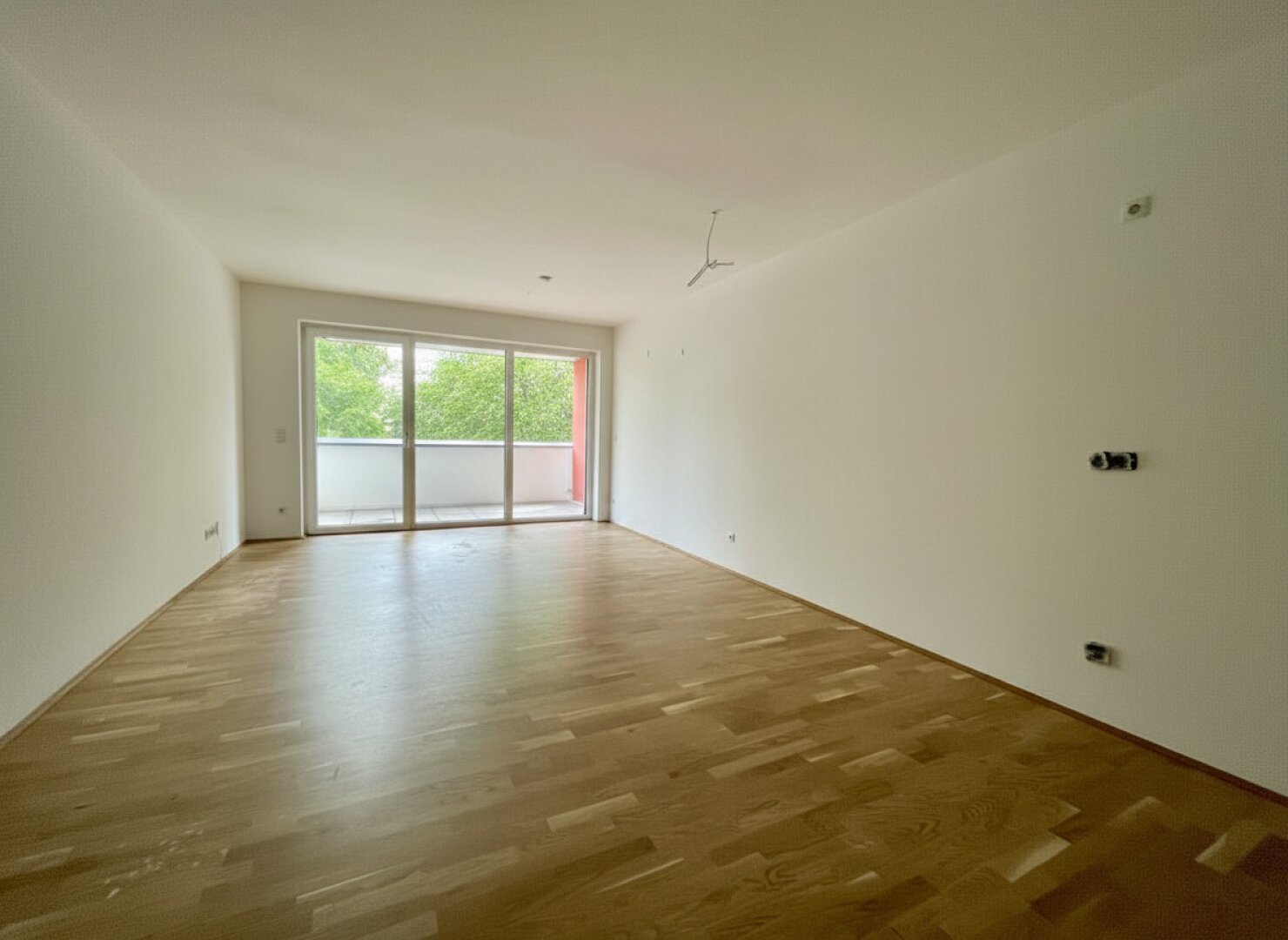 Moderne Wohnung mit Balkon - Föhrenpark Wels Top 6