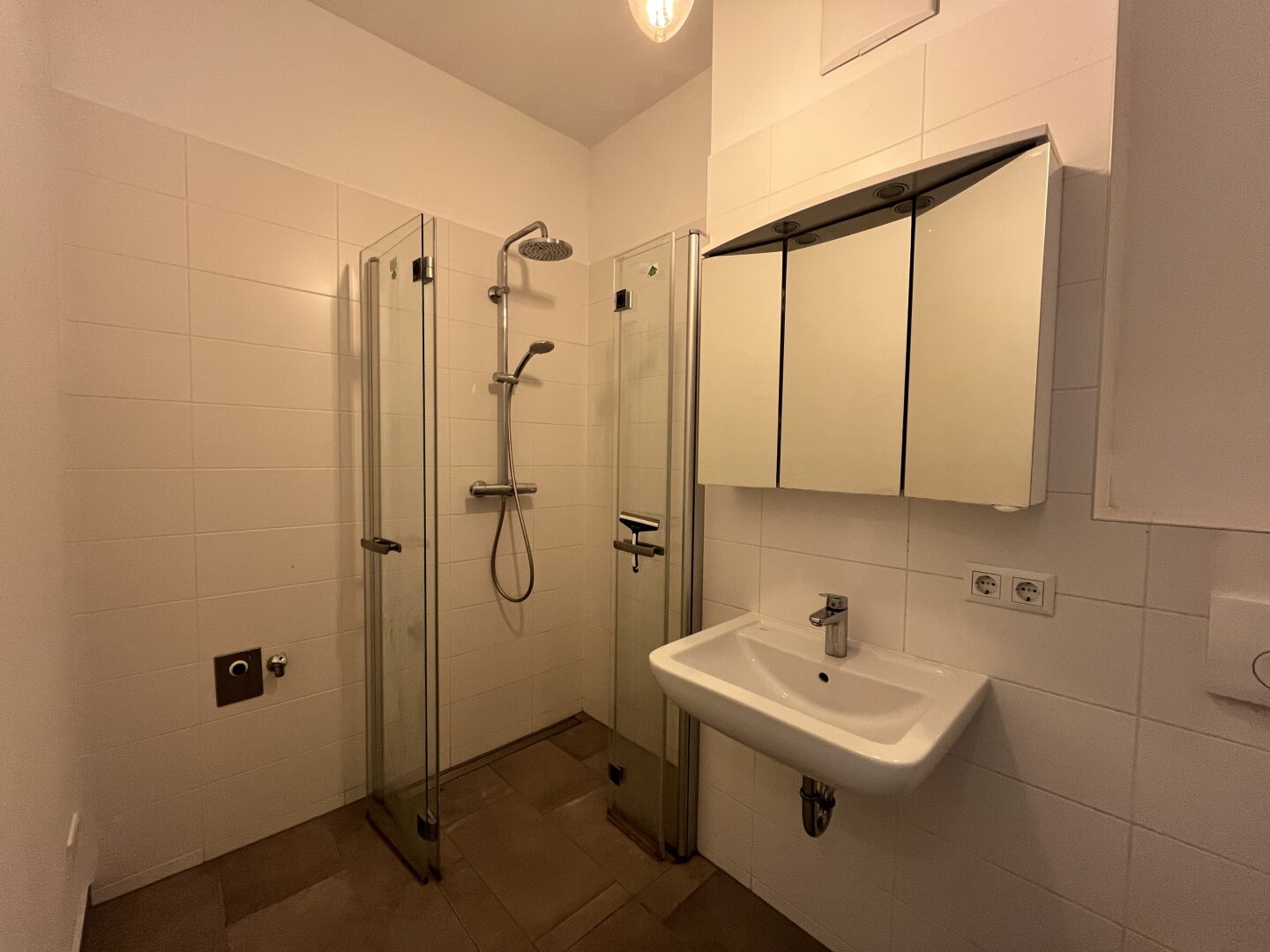 Neubau-Wohnung mit Balkon - Heliosallee - Top D33a