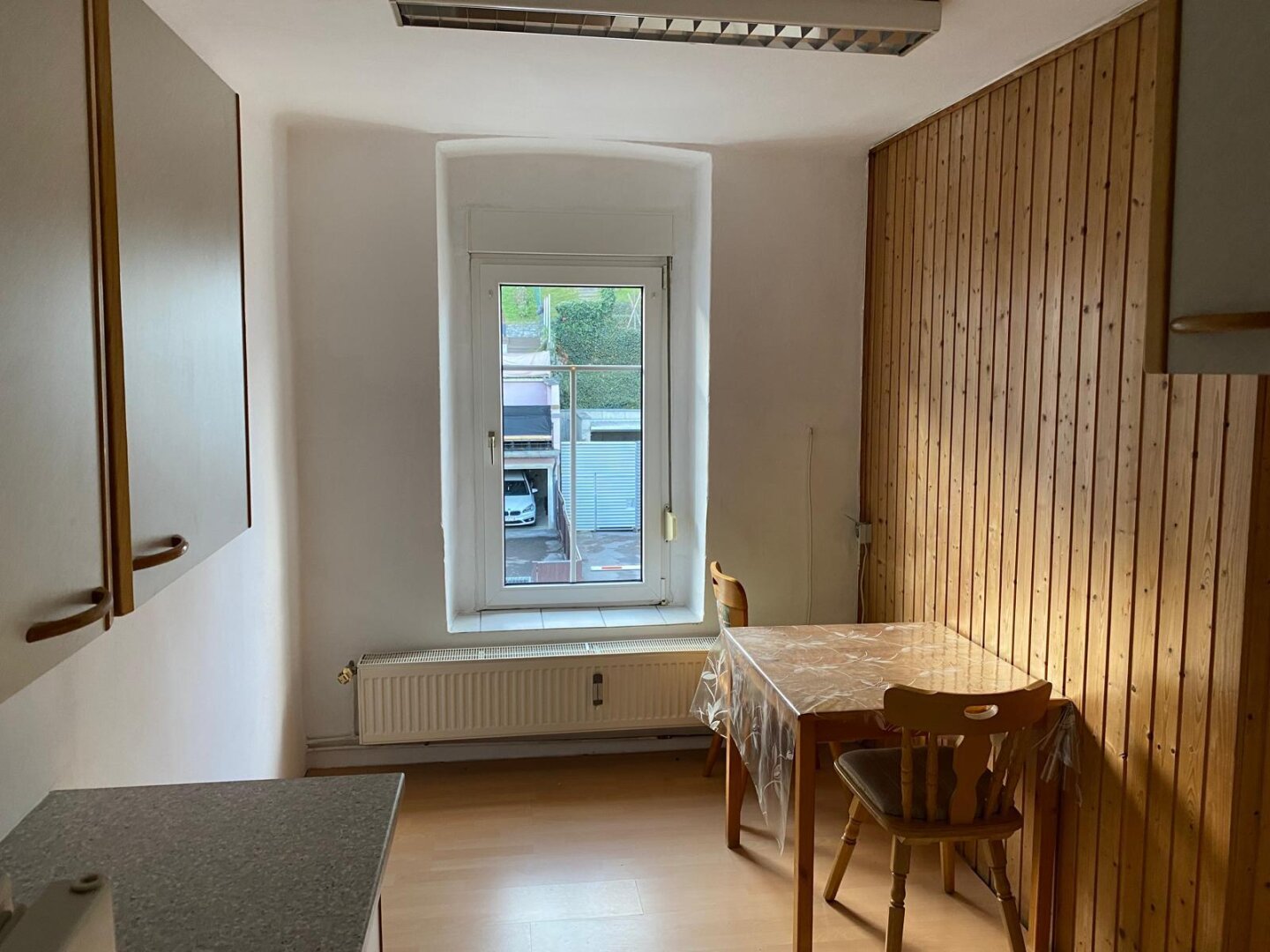 Attraktives Investitionsobjekt: Vielseitiges Zinshaus mit Potenzial in der Kärntnerstraße – Ihr zukünftiger Firmenstandort zum Kauf