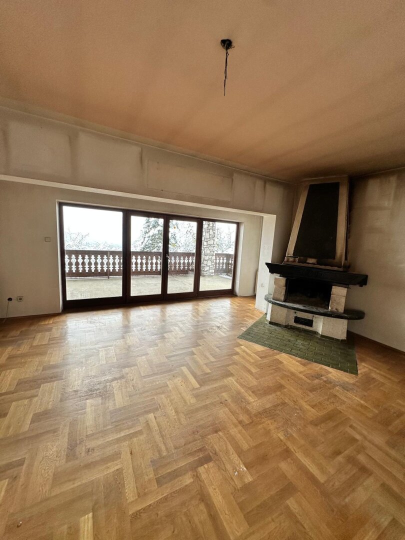 Verborgener Schatz in Graz: Sanierungsbedürftiges Juwel mit Traumaussicht in Graz-Andritz zu verkaufen!