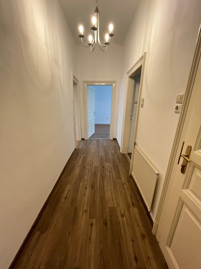**NEU SANIERT** Auffallend stilvolle Zweieinhalbzimmerwohnung im Zentrum von Graz nähe TU Graz, in St. Leonhard, zu vermieten!!