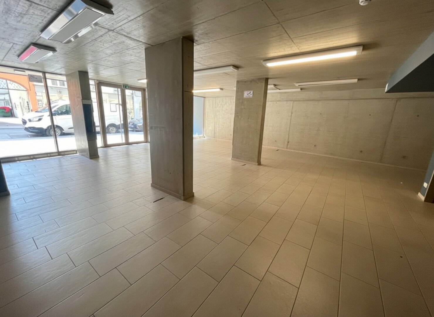 Entdecken Sie Ihr nächstes Business-Abenteuer: Innovative Gewerbefläche im Herzen der Stadt Graz zur Miete!