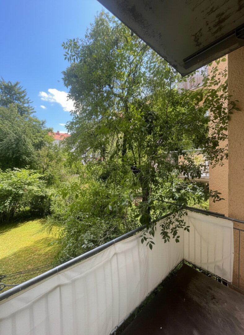 Charmante Zweieinhalbzimmer-Wohnung in St. Leonhard: Ihr neues Zuhause mit Balkon zur Miete!