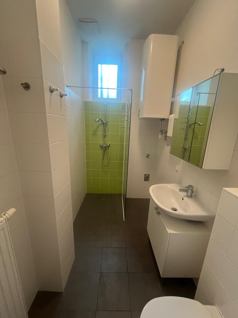 Charmante Zweieinhalbzimmer-Wohnung in St. Leonhard: Ihr neues Zuhause mit Balkon zur Miete!