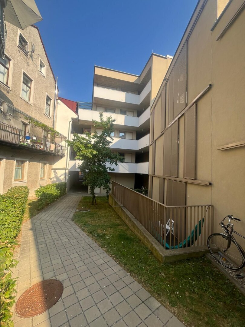 Höchst originelle & sehr schöne Maisonette-Wohnung in der Griesgasse – Stilvoll wohnen, Haustiere erlaubt! WG geeignet!