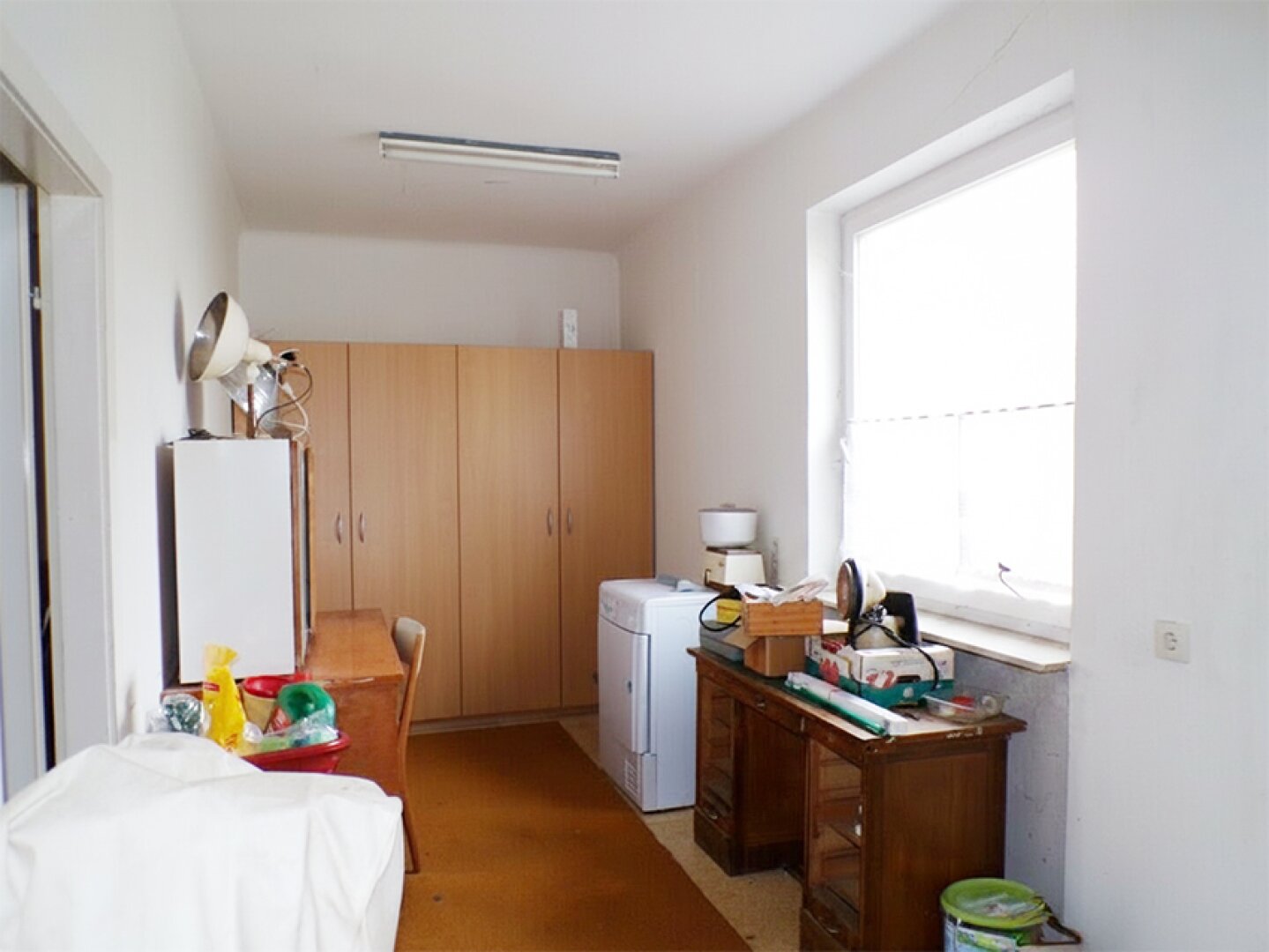 Linke Hälfte EG: Zimmer gartenseitig