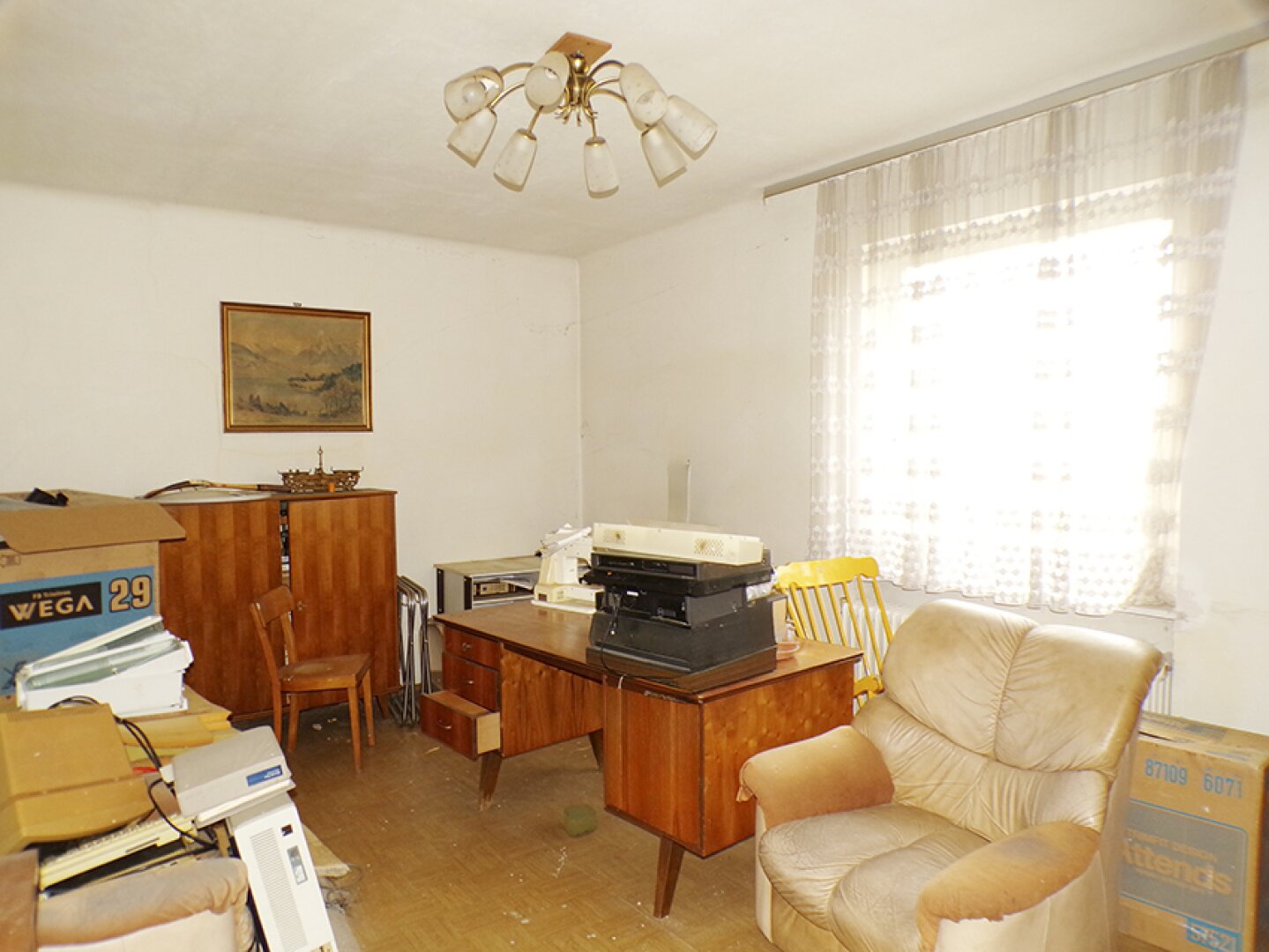 Linke Hälfte OG: Zimmer