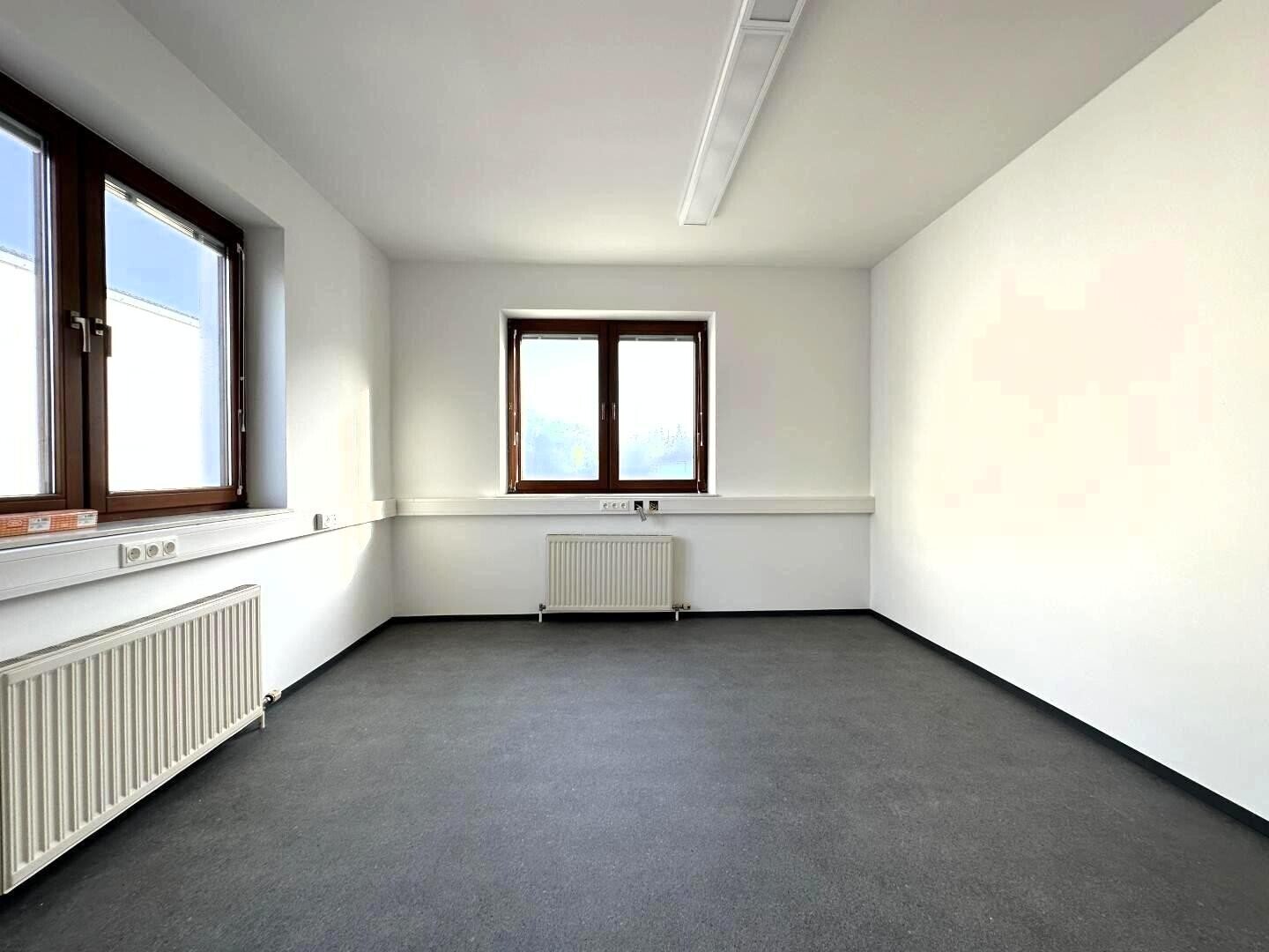neu sanierte Bürofläche (Musterfoto)