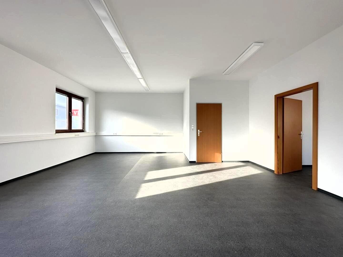 neu sanierte Bürofläche (Musterfoto)