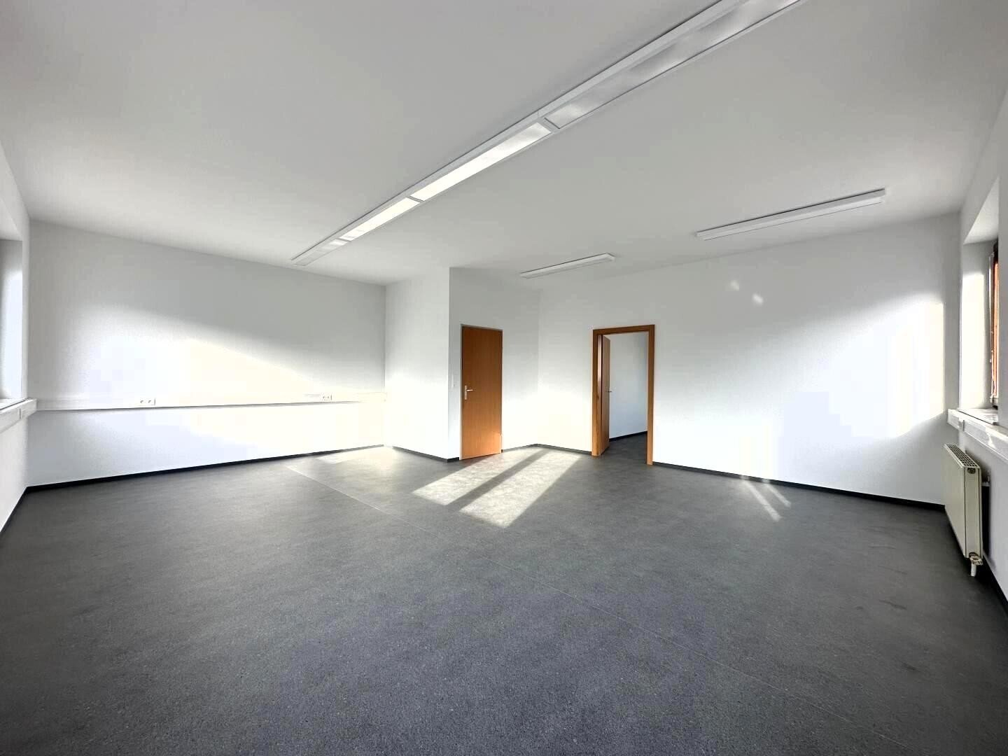 neu sanierte Bürofläche (Musterfoto)