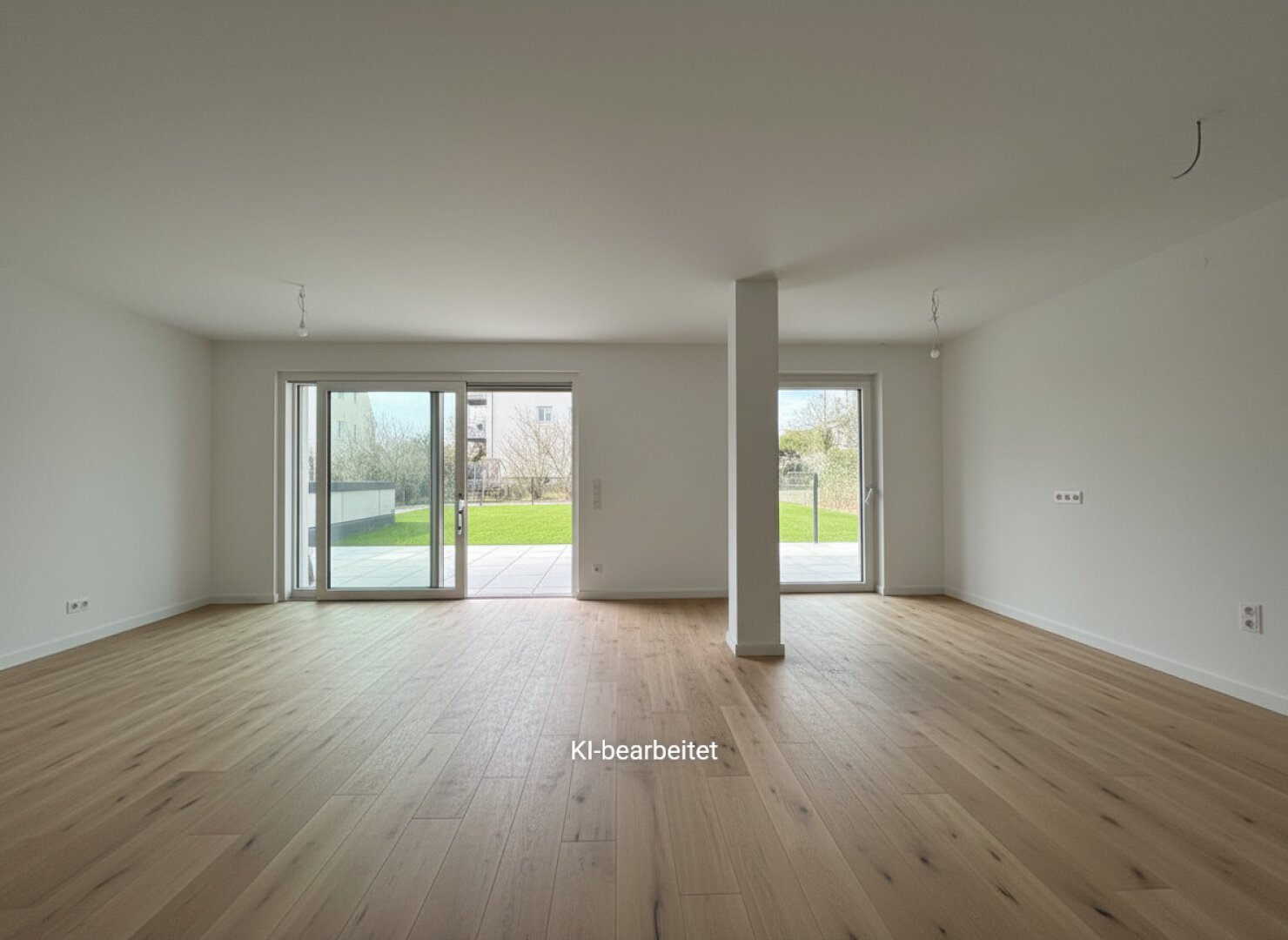 Wohnküche mit Ausgang in den Garten