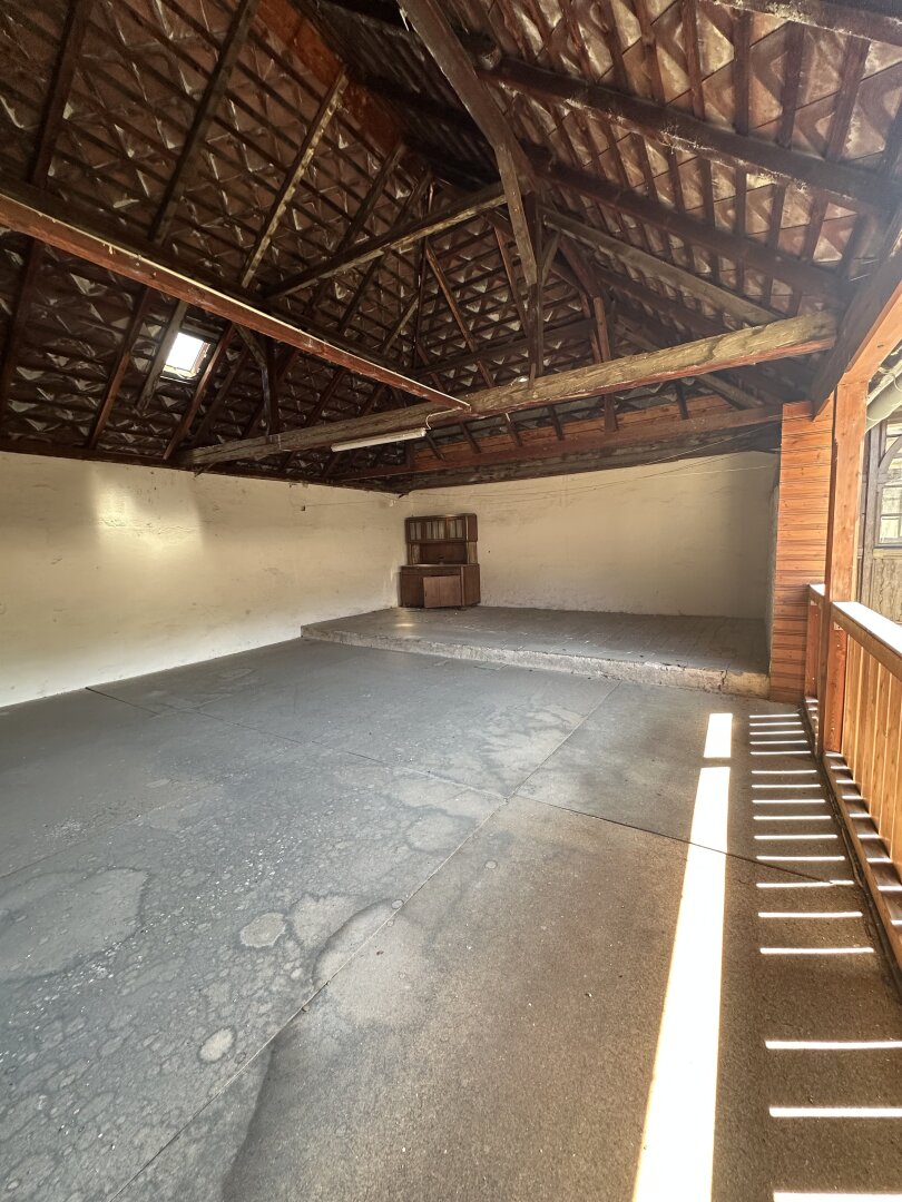 Großzügiges Haus mit Potenzial in guter Lage von Furth bei Göttweig