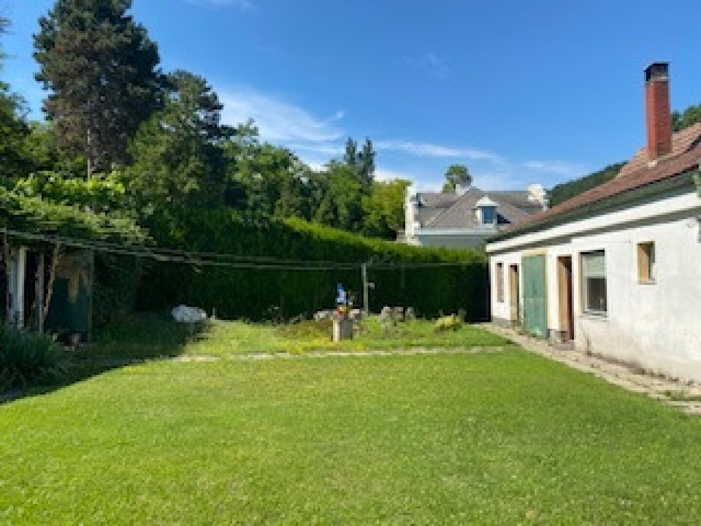 Grundstück mit 1.947 m² für ein Einfamilienhaus oder Bauträgerprojekt!