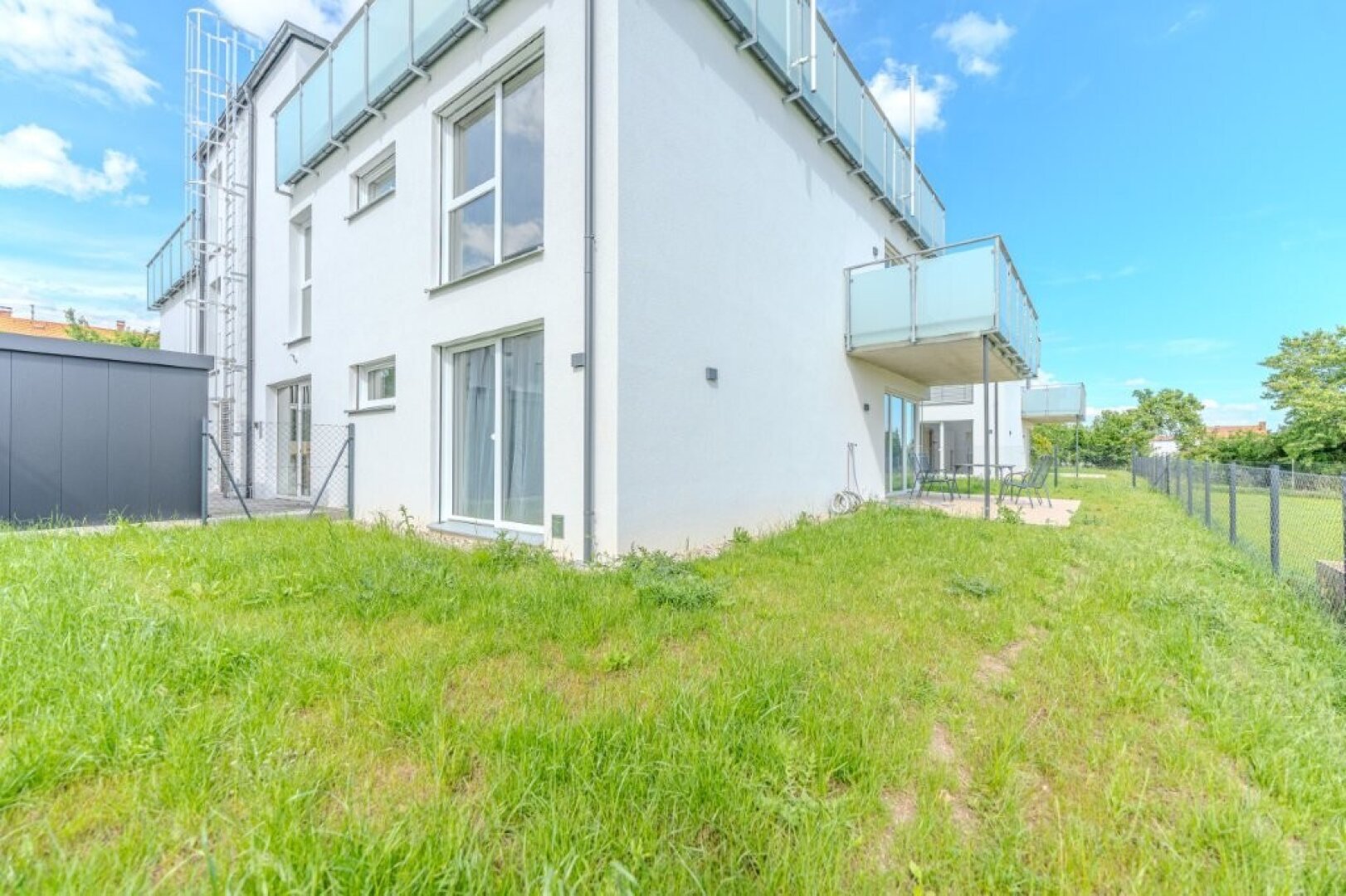 Moderne Neubauwohnung mit Terrasse und Garten in Stadtrandlage von Krems an der Donau