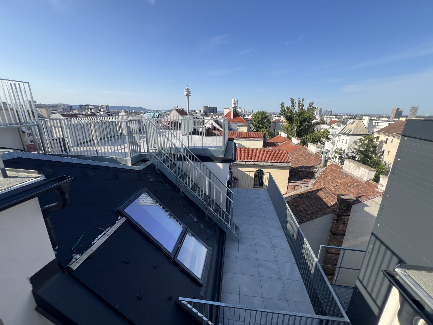 traumhafte Panorama -Terrassen (teilweise noch nicht fertiggestellt)