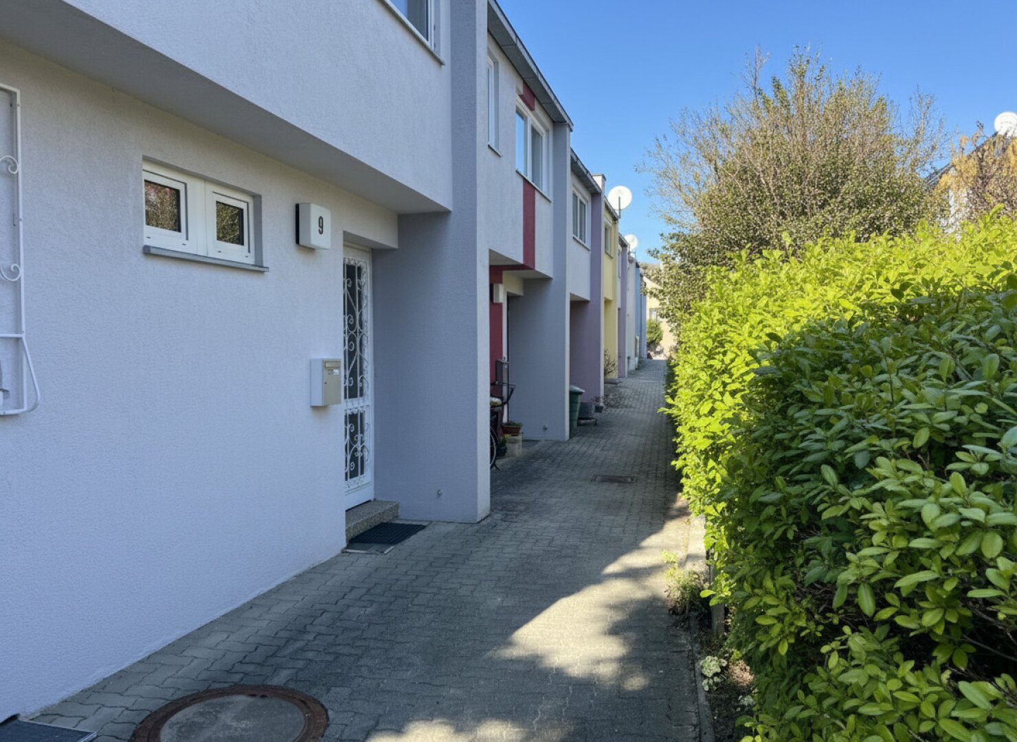 Reihenhausähnliche Wohnung mit Garten, Terrasse und Garage in Mistelbach
