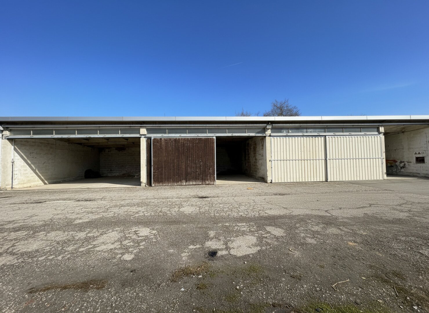 Lager / Garagen / Lagerplatz