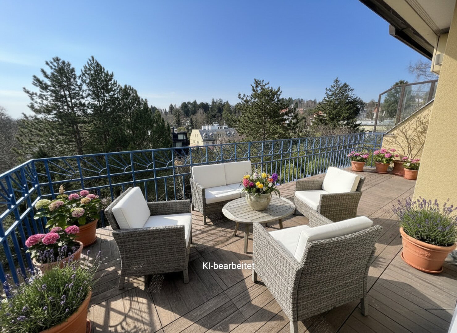 Süd-West Terrasse 16 m²