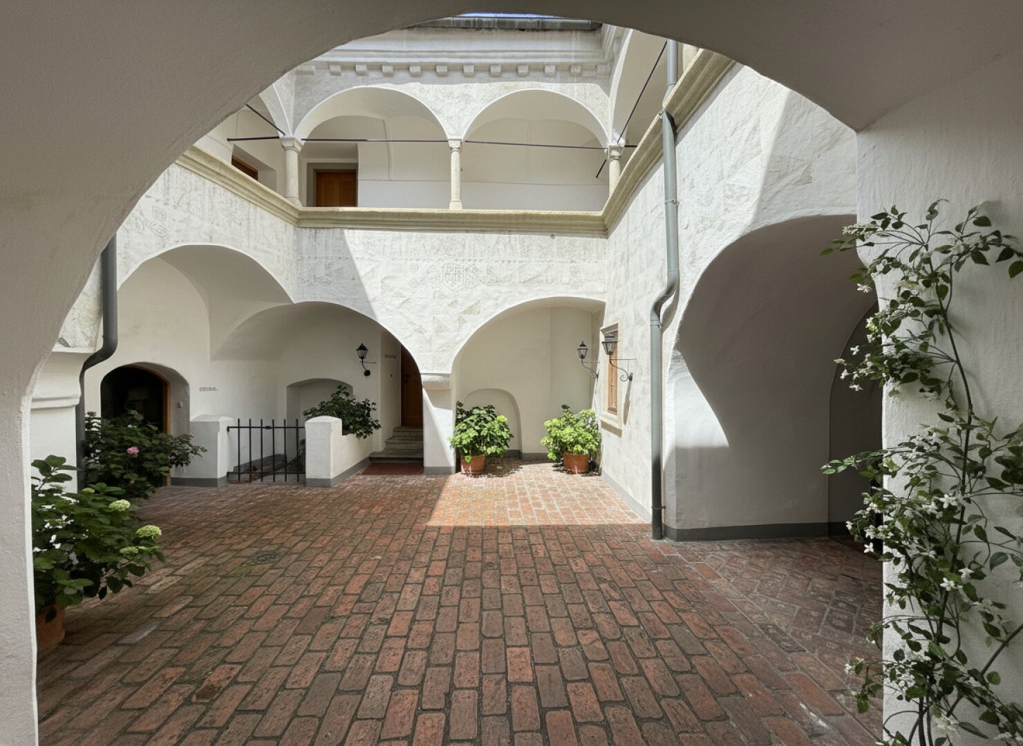 Wunderschönes Hotel mit Gasthof und Potenzial (Bauland)