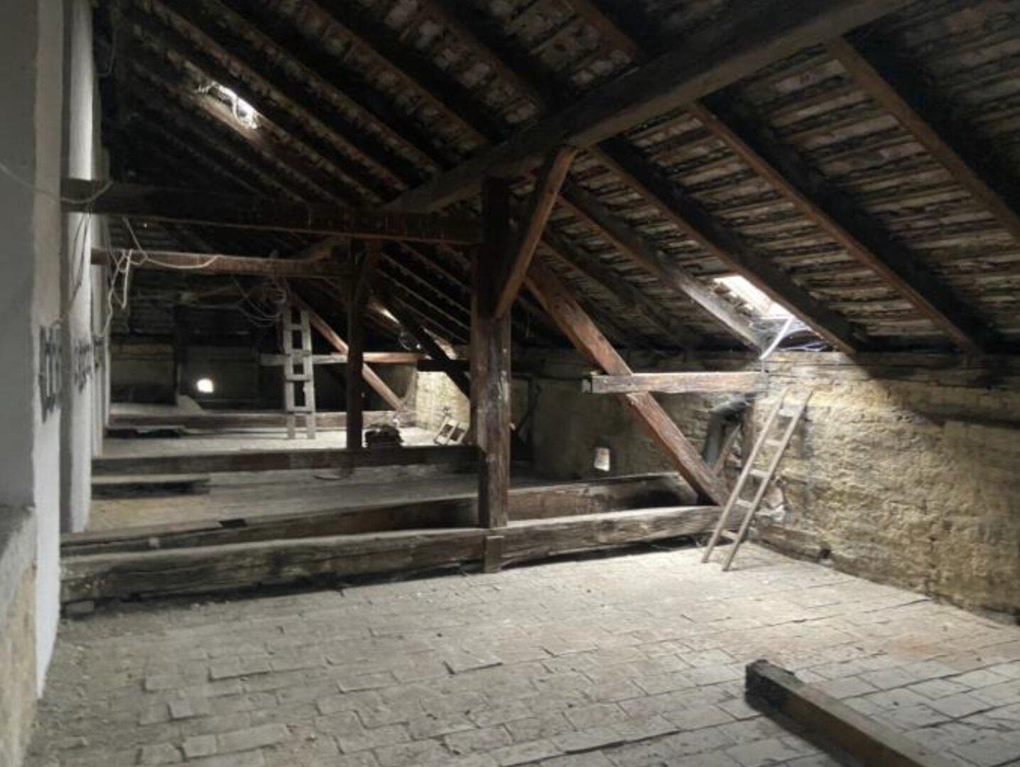 Rohdachboden